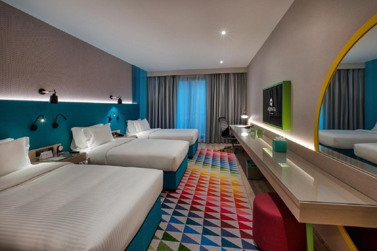 Family Room with Three Single Beds
