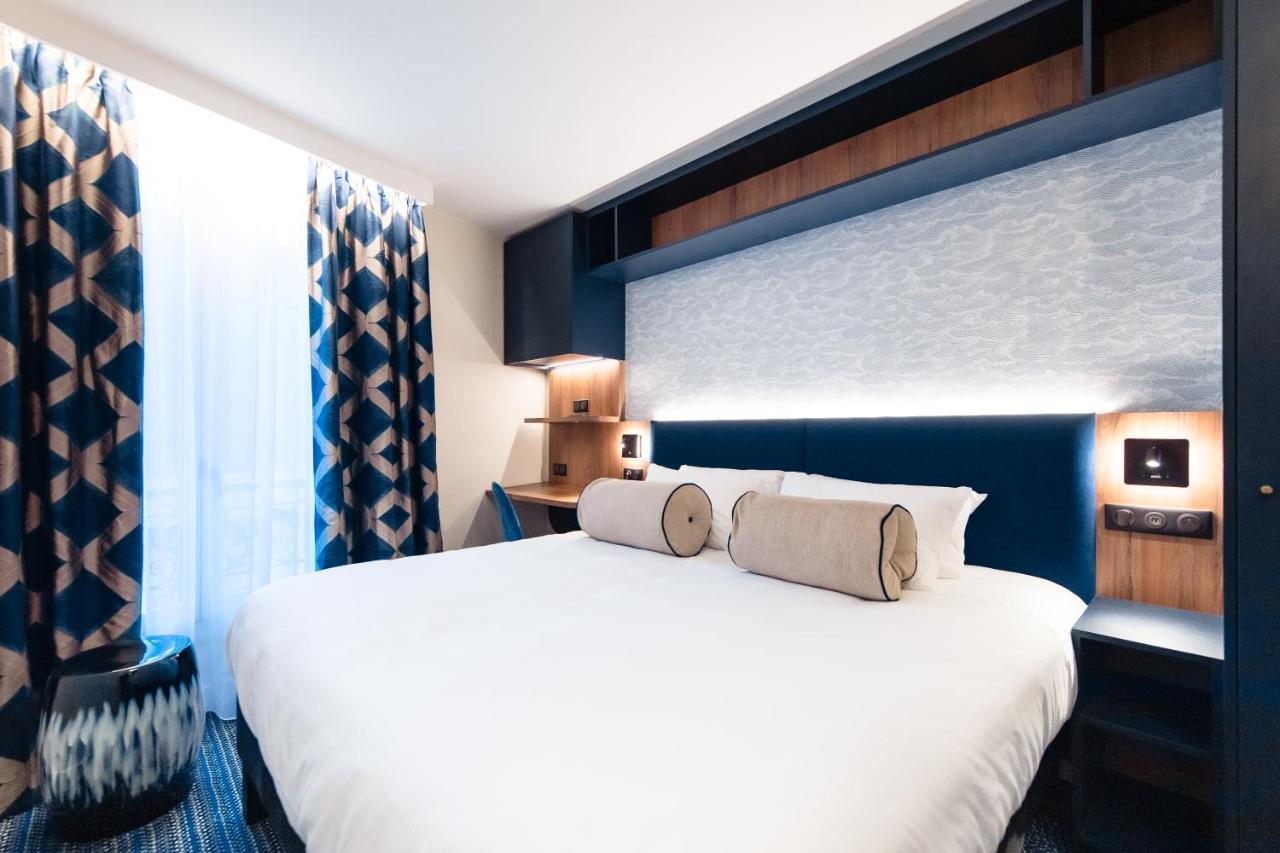 Medium Executive Double Room with Eiffel Tower View