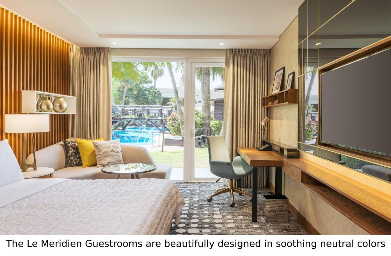 Superior Guest Room, Pool View, with Direct Pool Access