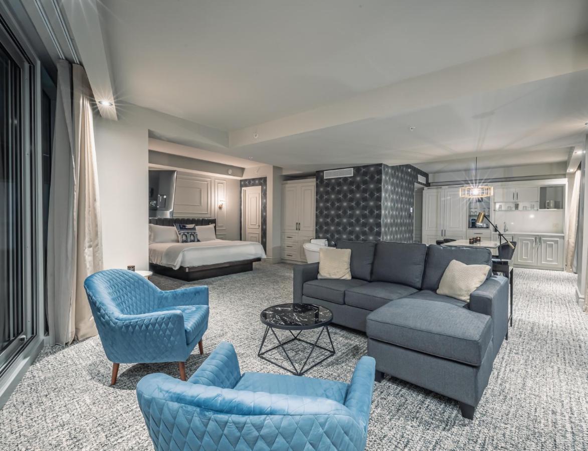 King Suite Balcony