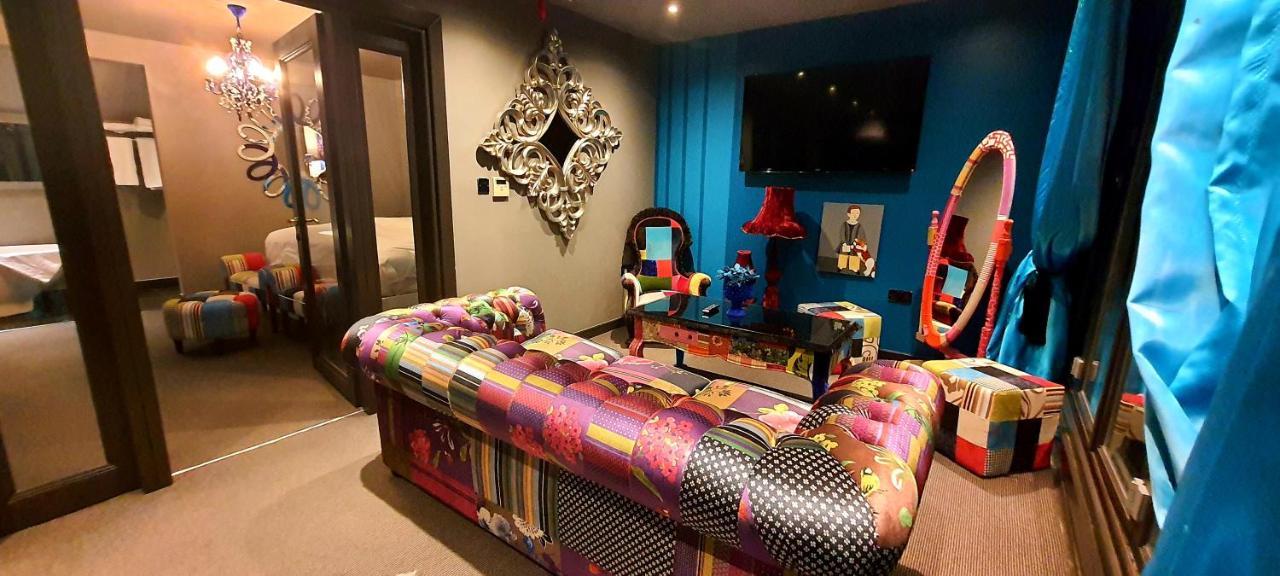 Squint Penthouse Suite