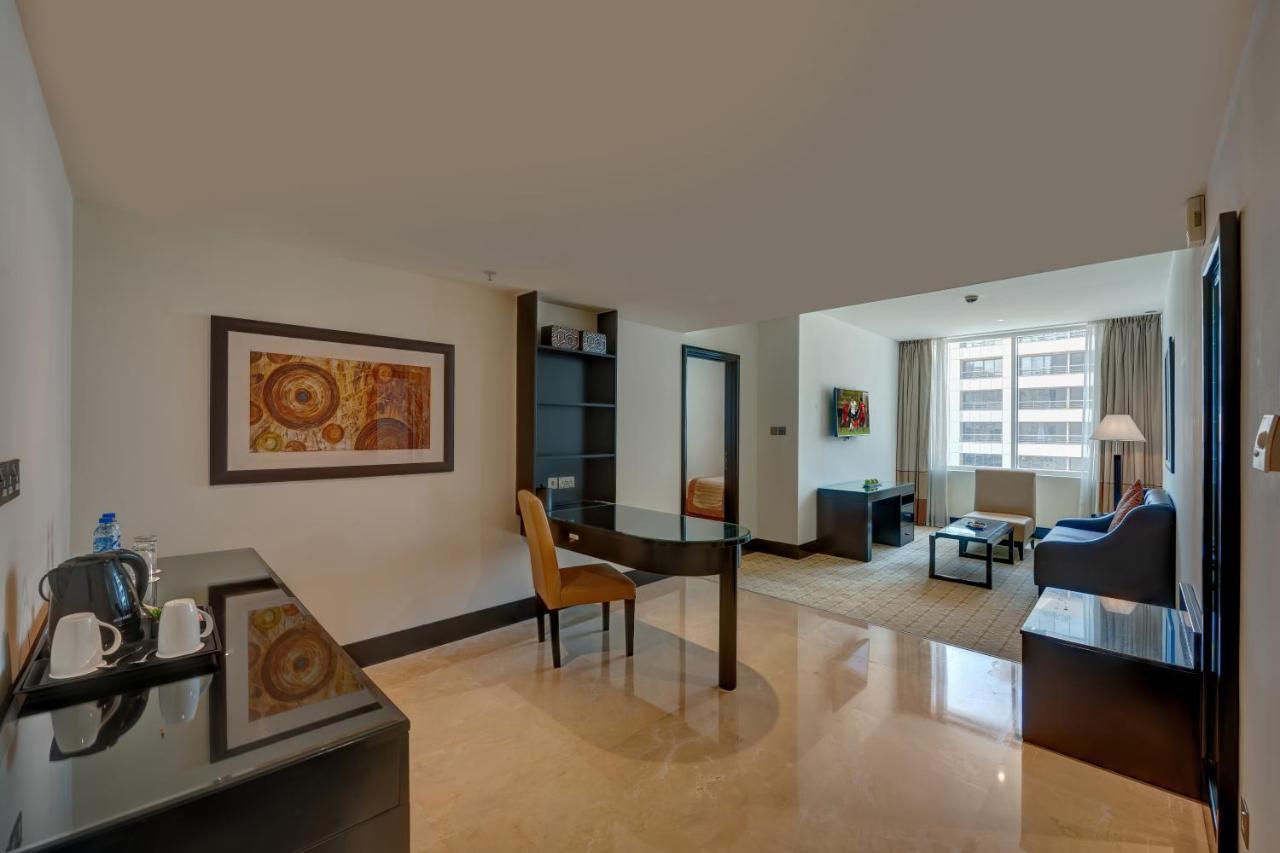 One-Bedroom King Suite with City View