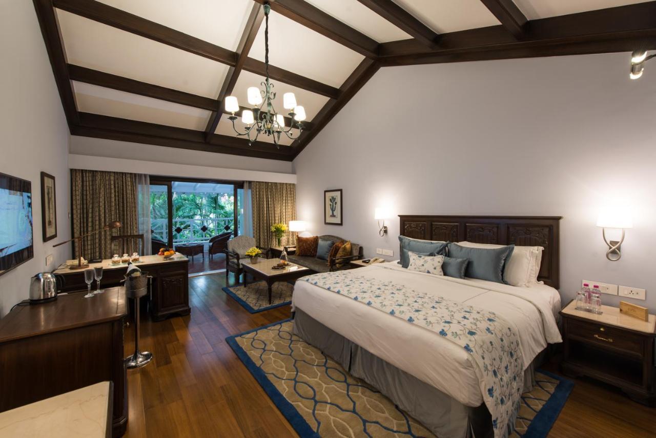 Luxury Suite One Bedroom Garden View King Bed