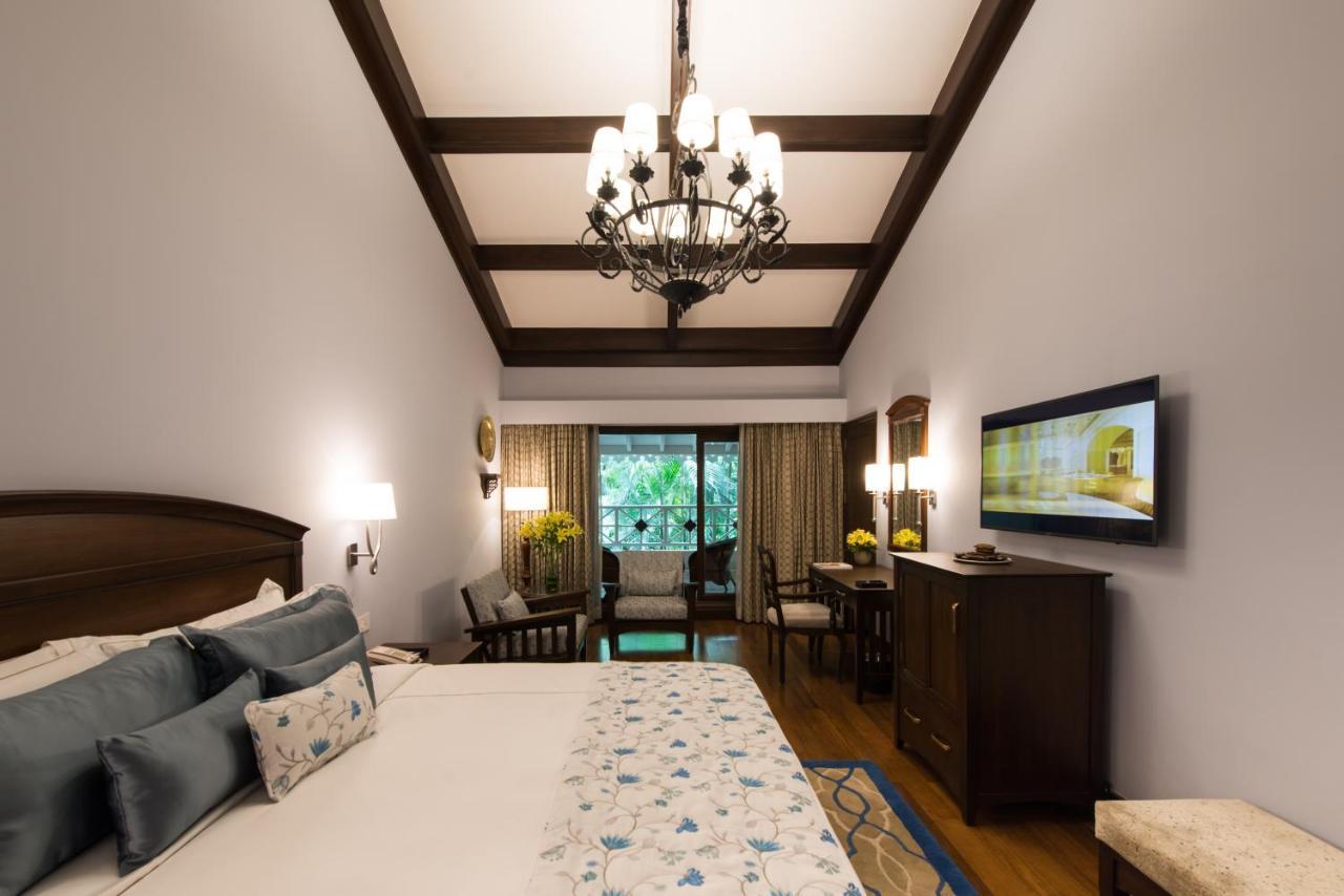 Luxury Suite One Bedroom Garden View King Bed