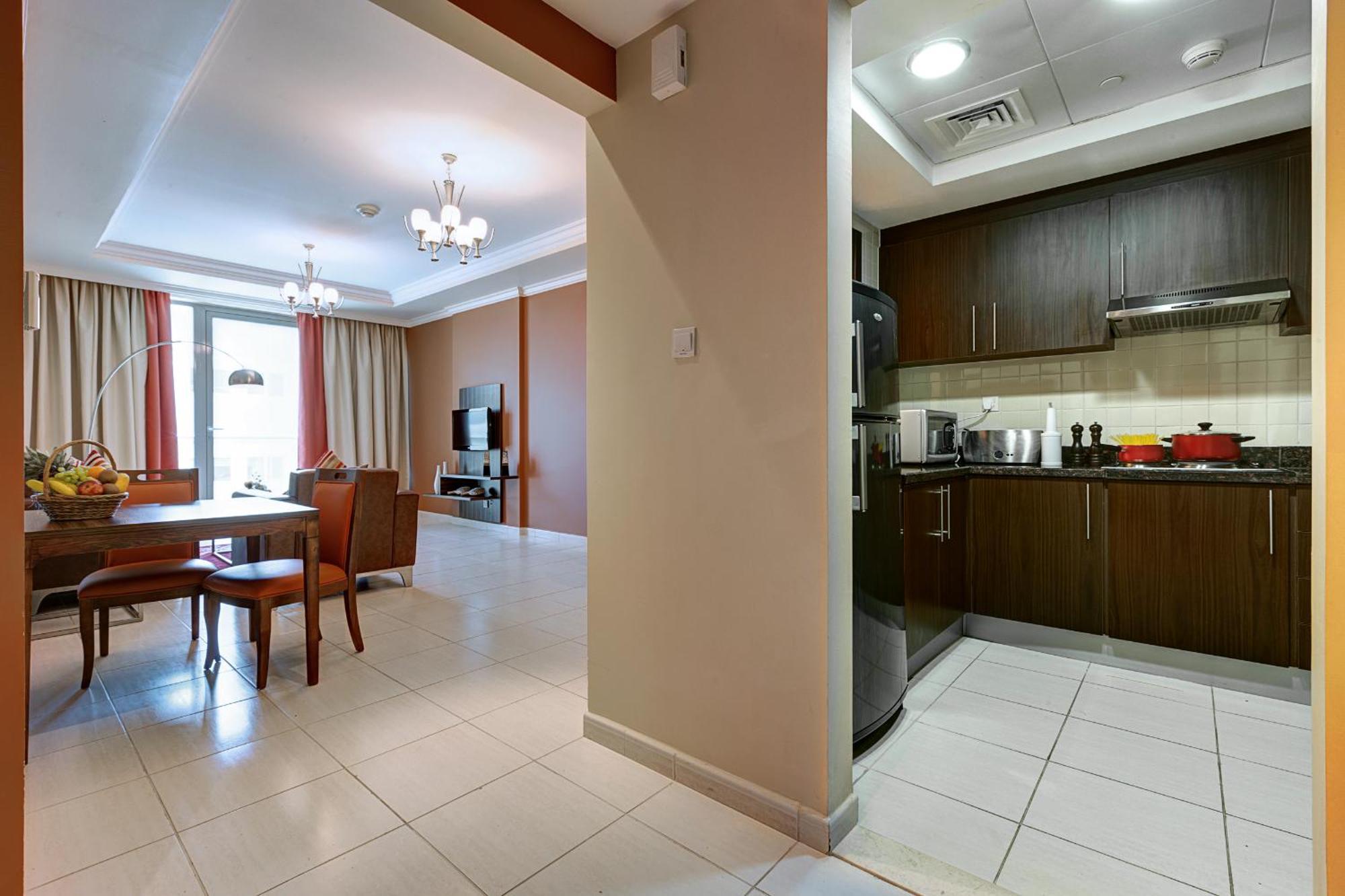 Deluxe Two Bedroom Apartment with Balcony