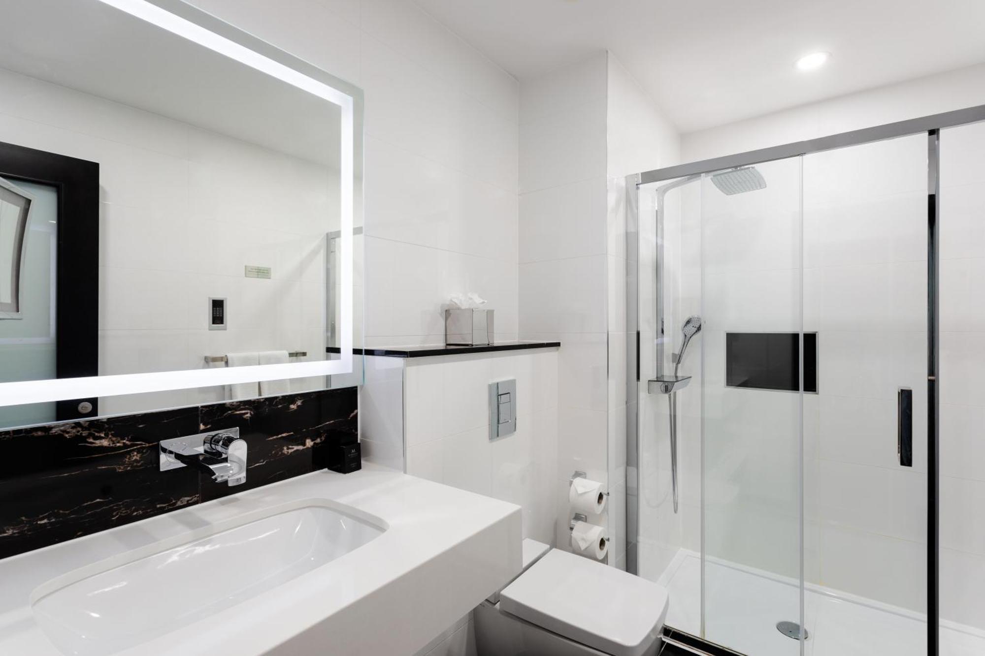 Junior Suite,1540491484:JPEG