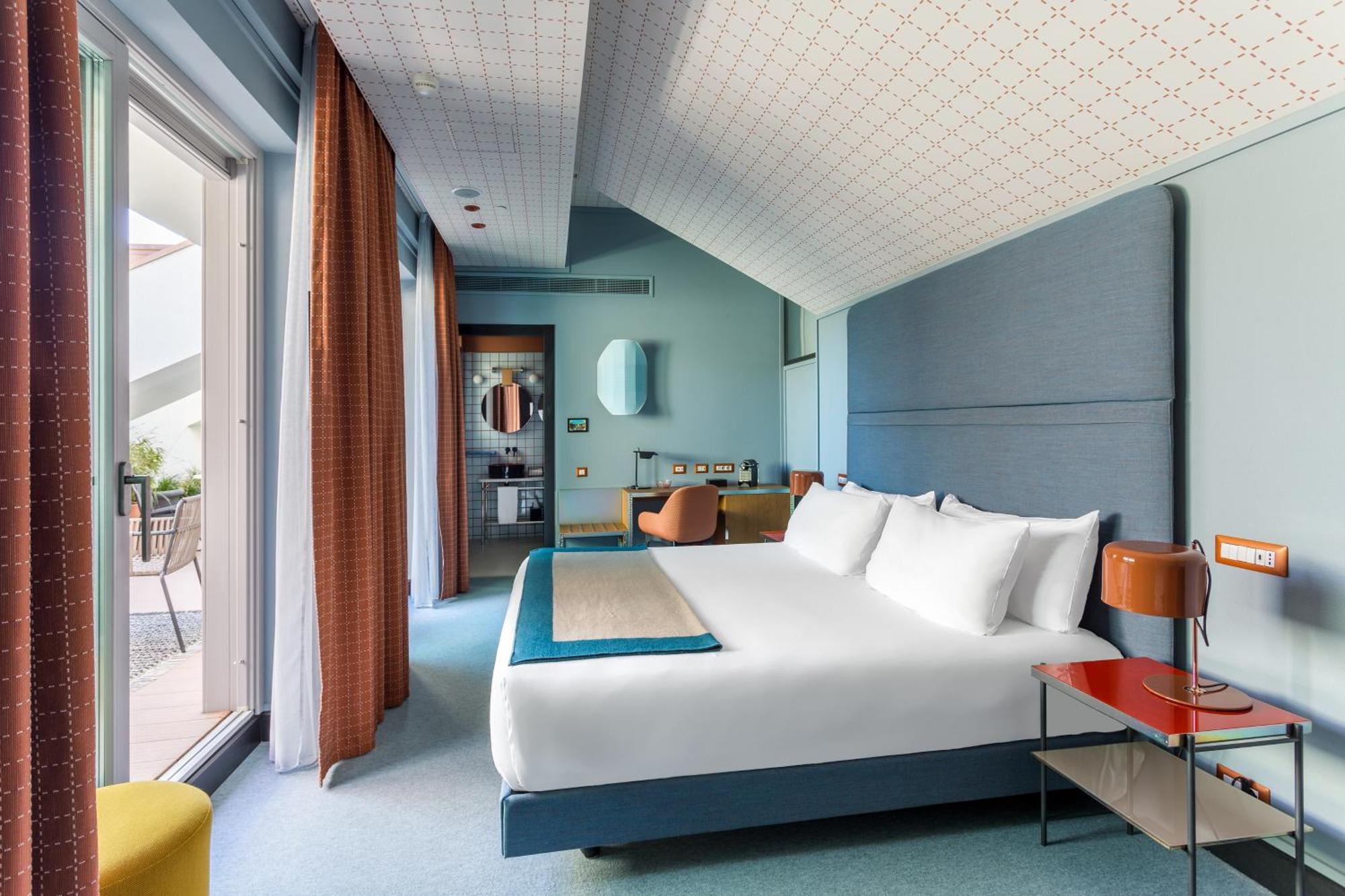 Deluxe Double Room with Terrace