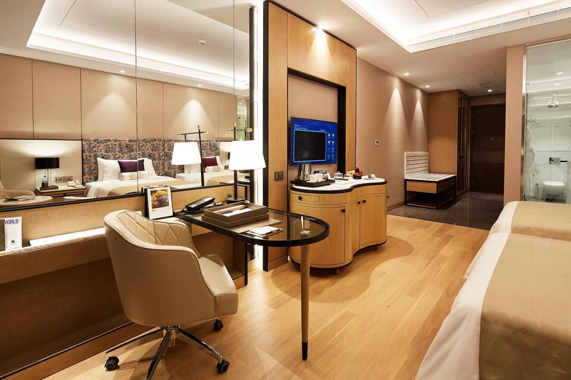 The Leela Signature Room