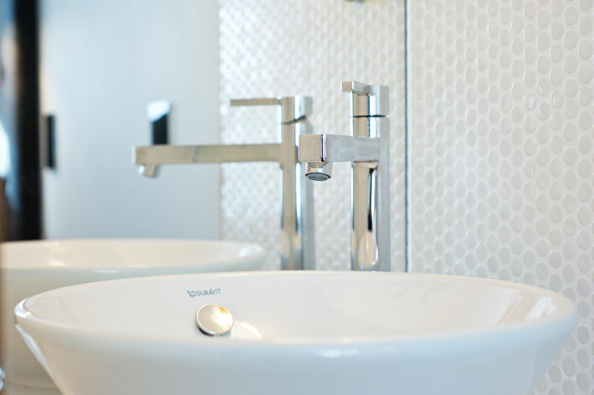 Wilde Double Room,1352486620:JPEG