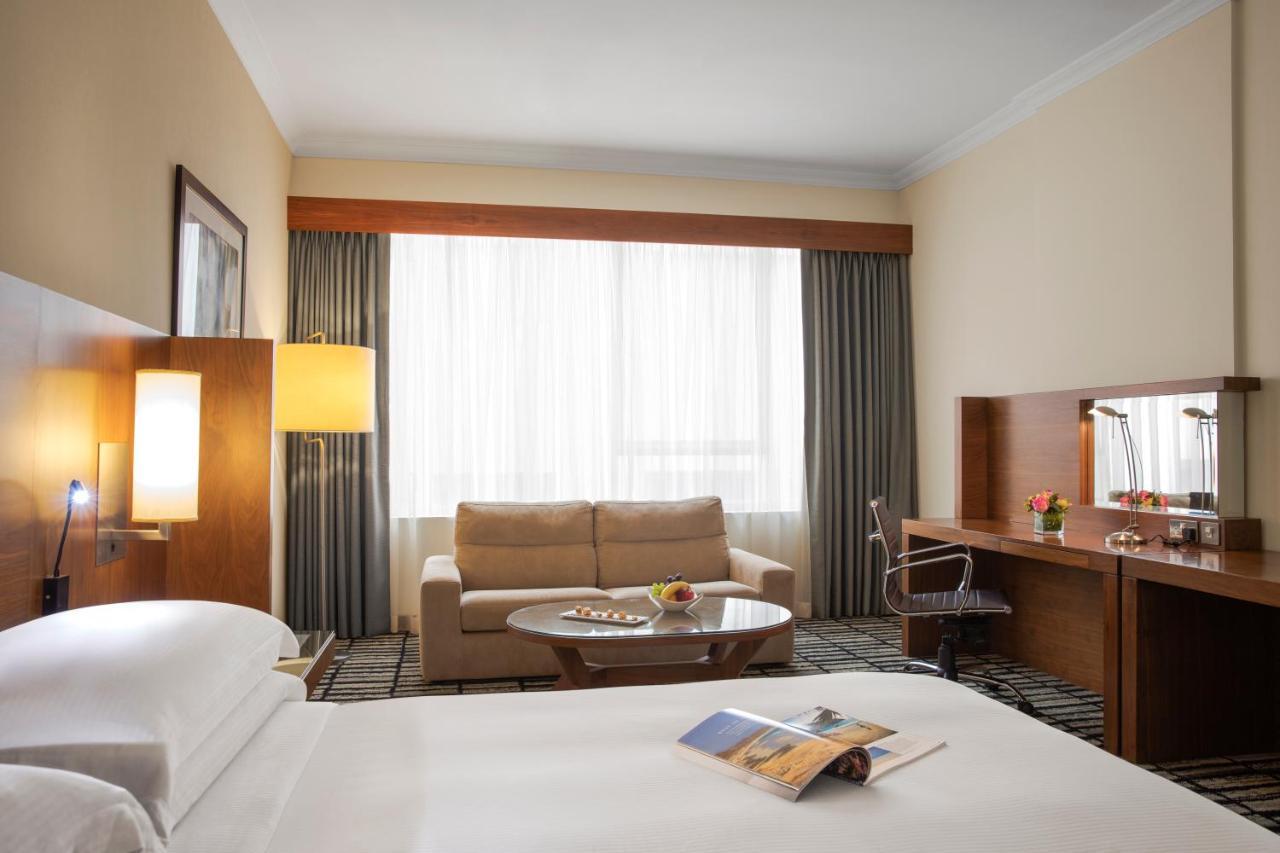 One Bedroom Suite Balcony,1339944689:JPEG