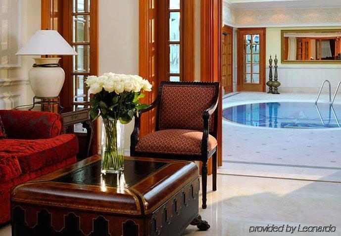 Deluxe Double or Twin Room with Pool Access