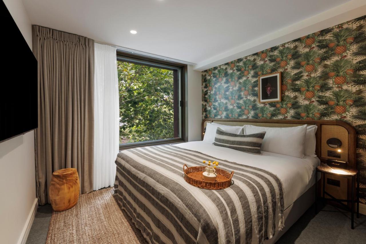 The Surry,1480269356:JPEG