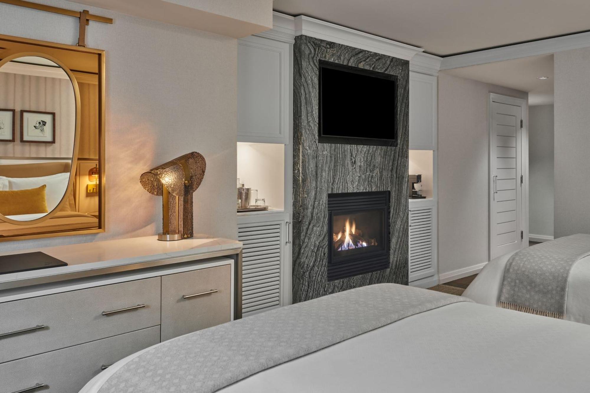 Deluxe Double Room with Two Double Beds