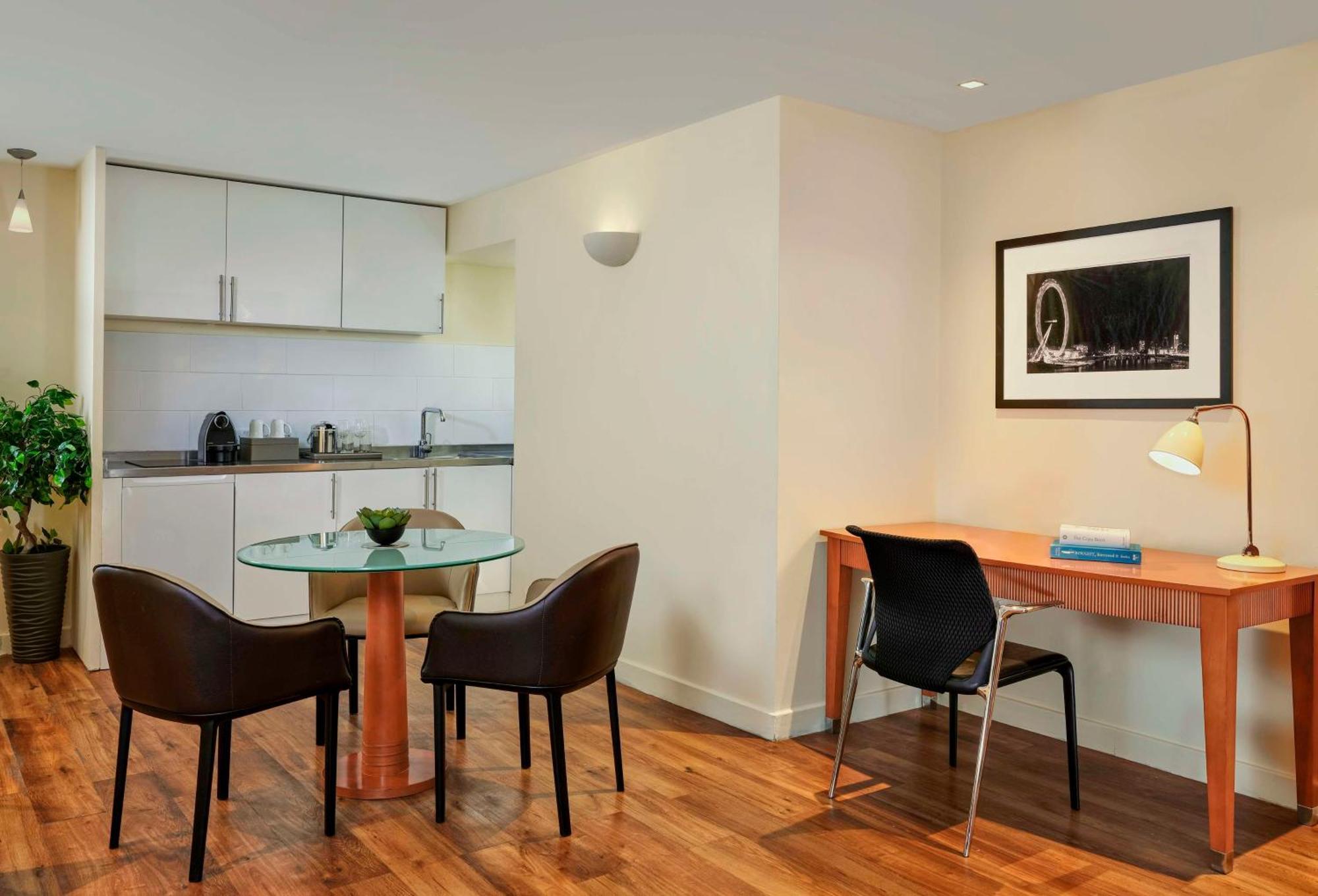 One Bedroom Apartment