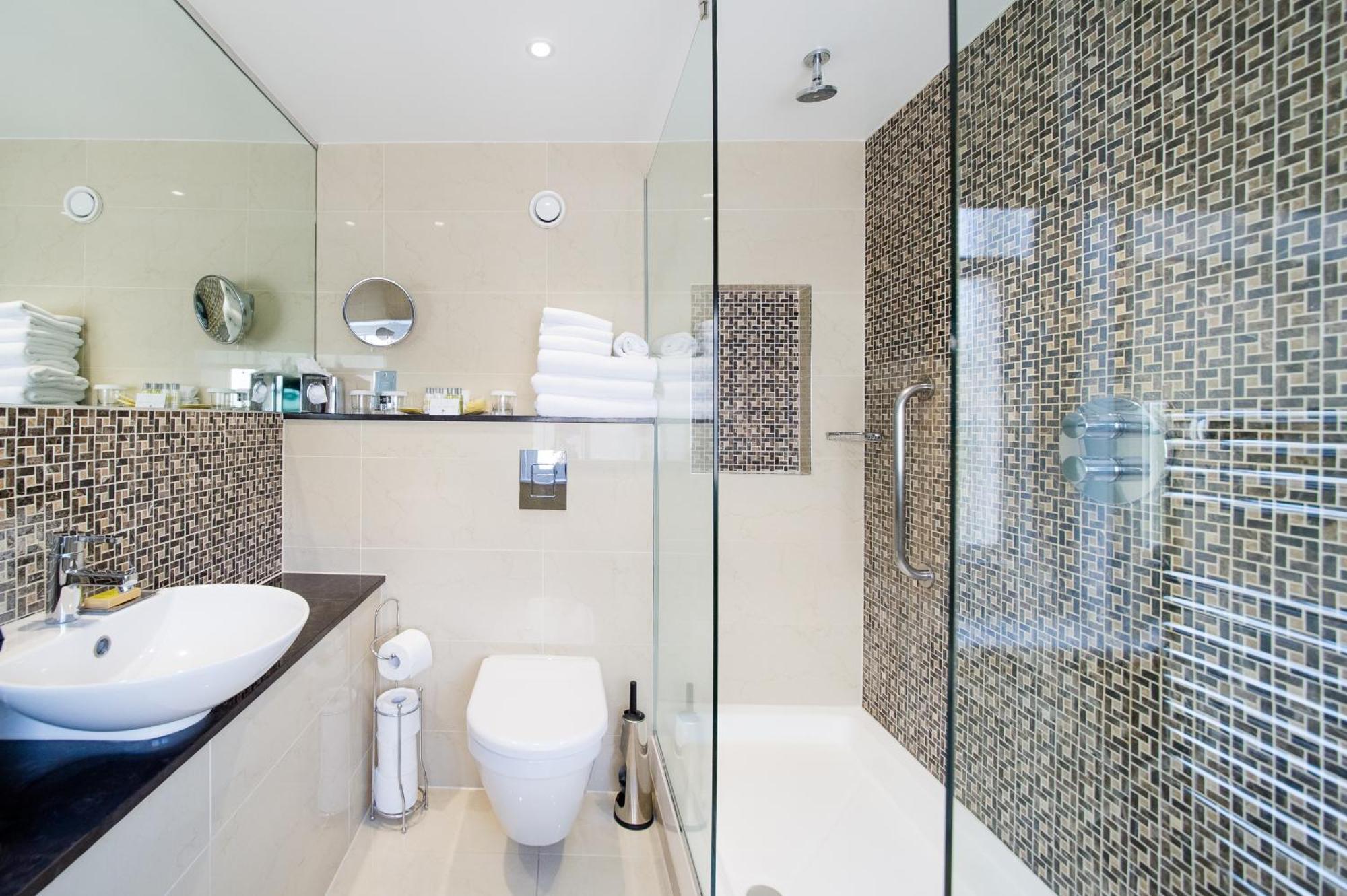 Deluxe King Room,1516441690:JPEG