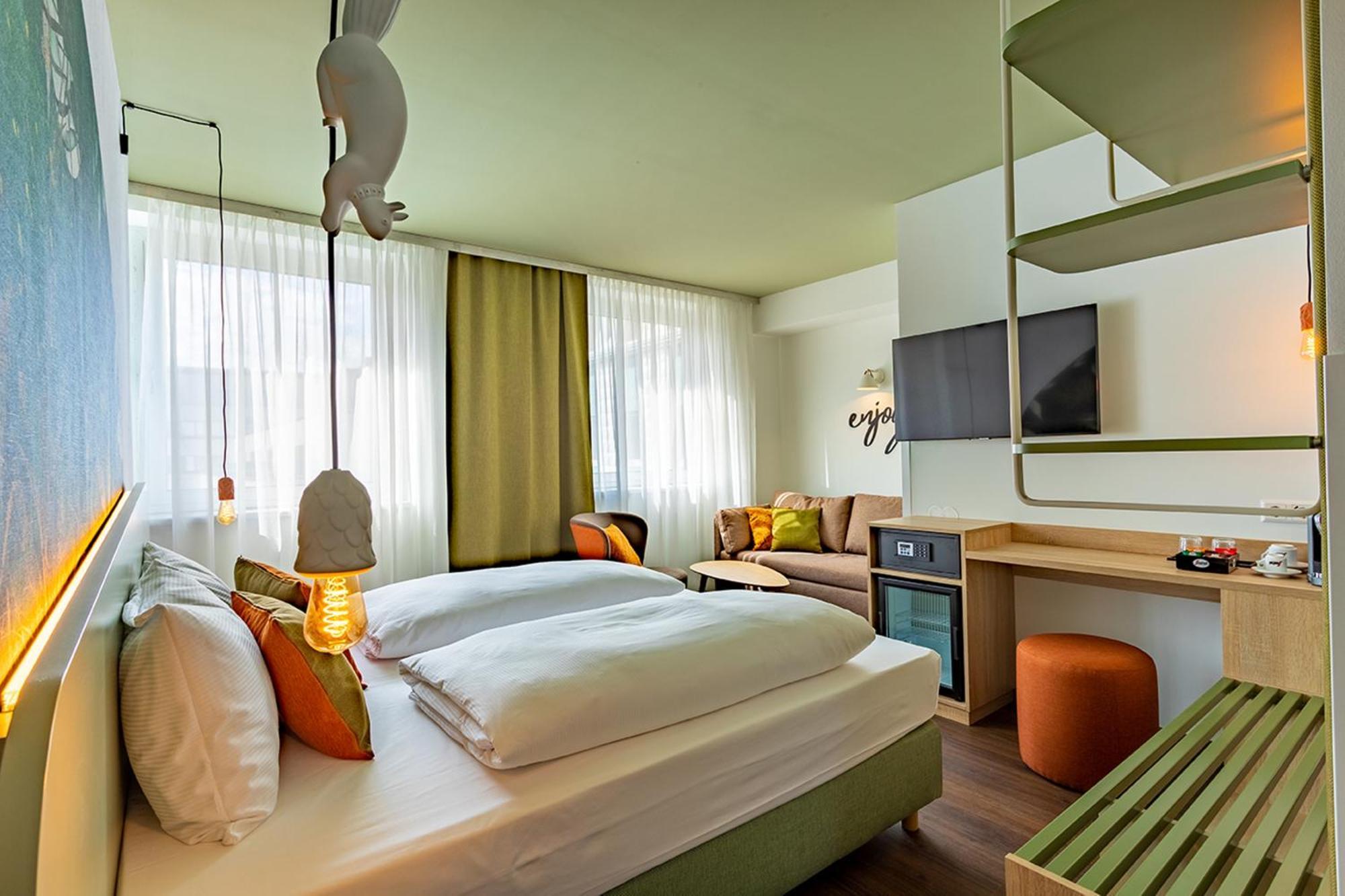 Premium Quadruple Room