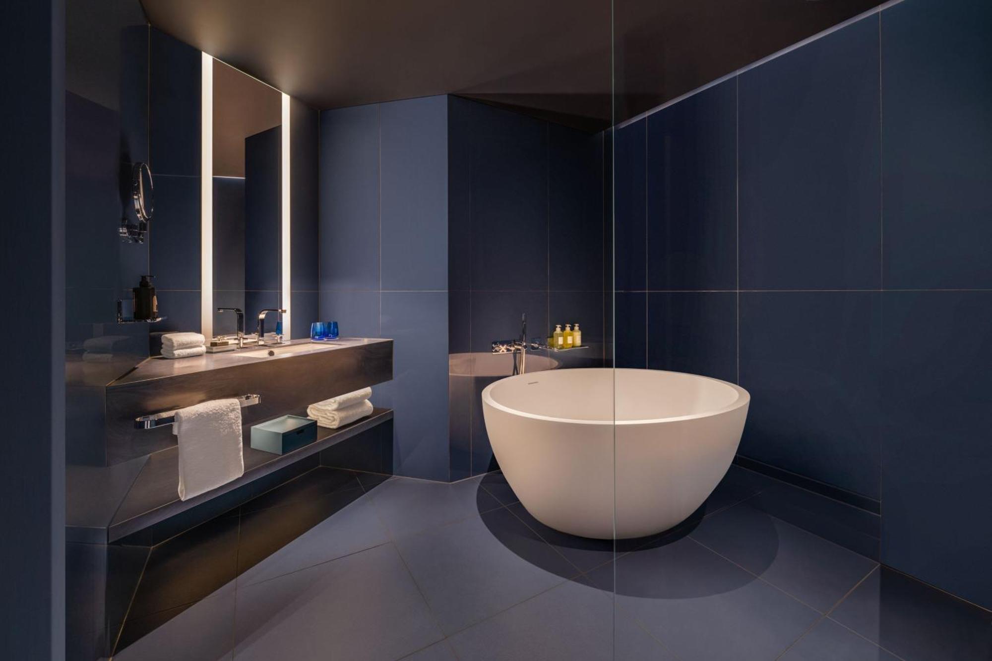 Deluxe Room, Guest room, 2 Double, Darling Harbour view,1539610855:JPEG