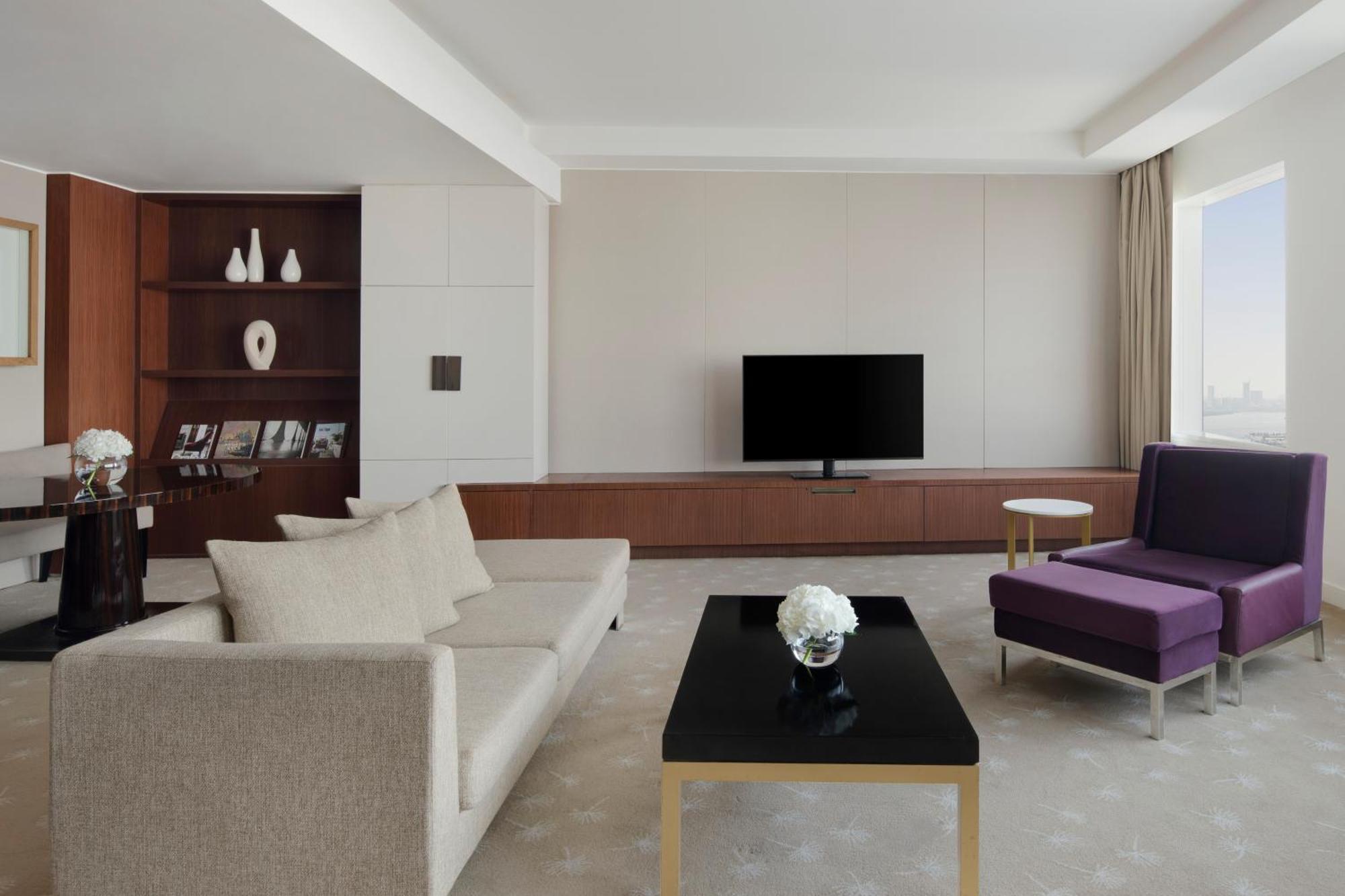 One-Bedroom Suite