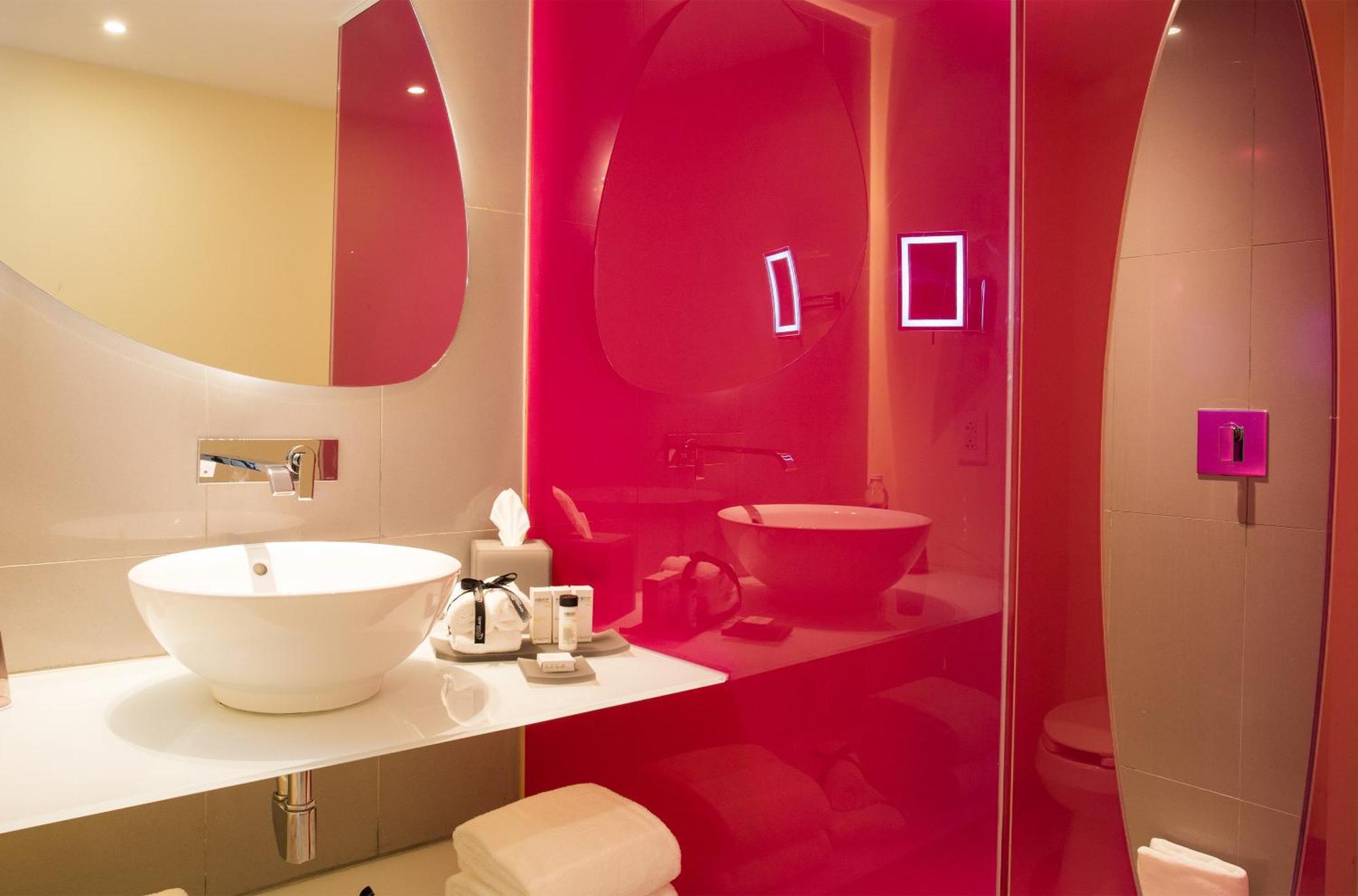 Trendy Room