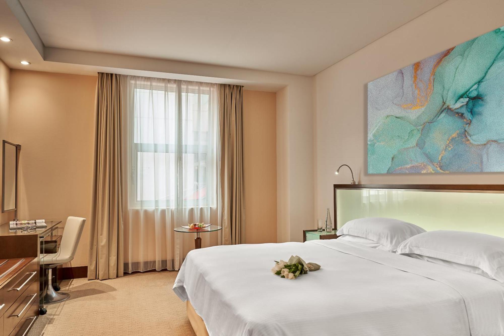 City View One Bedroom Suite - King Bed,1548754855:JPEG