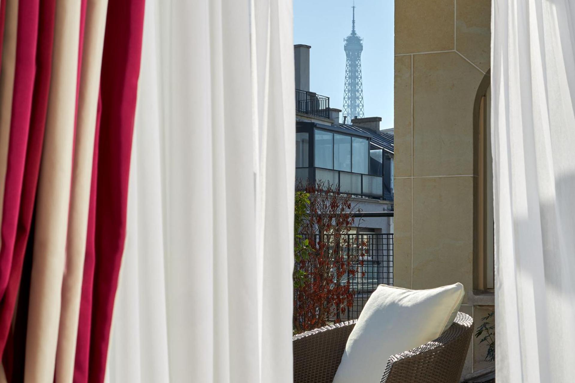 Majestic Suite,1557491950:JPEG