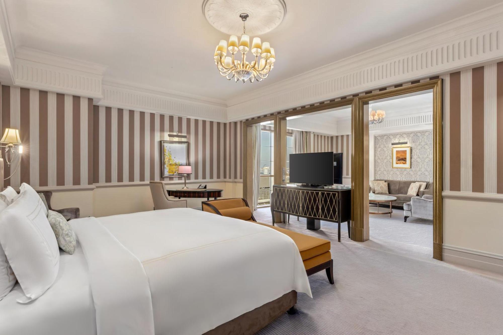 Diplomate Suite