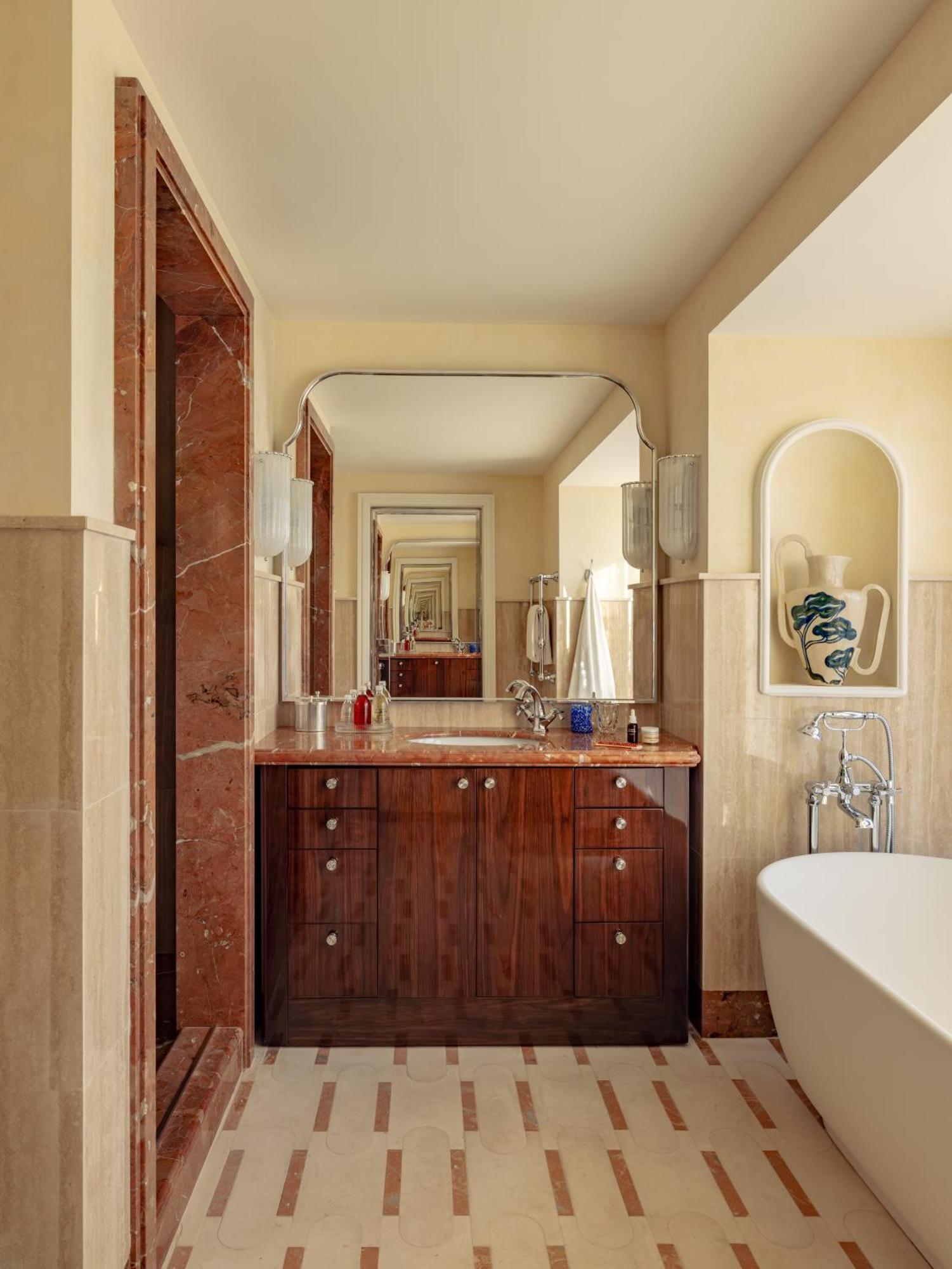 Suite with City View
