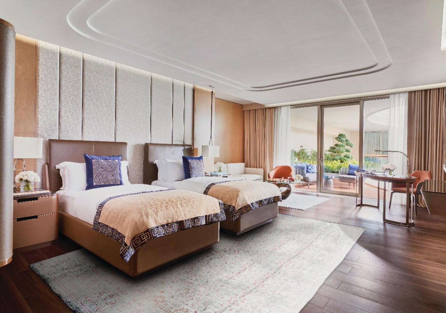 Superior King Room