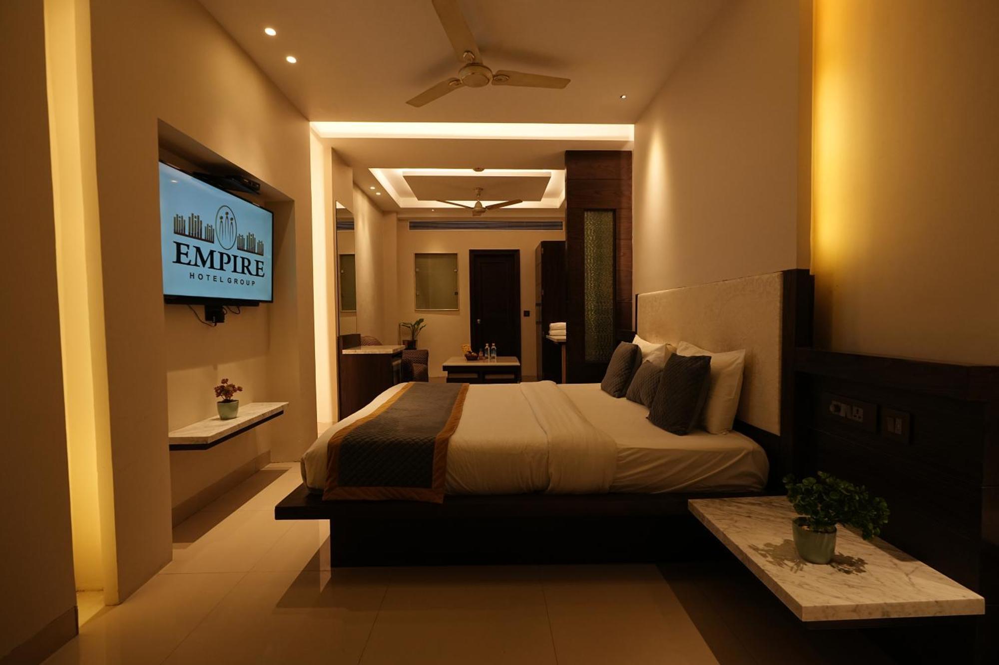 Superior King or Twin Room