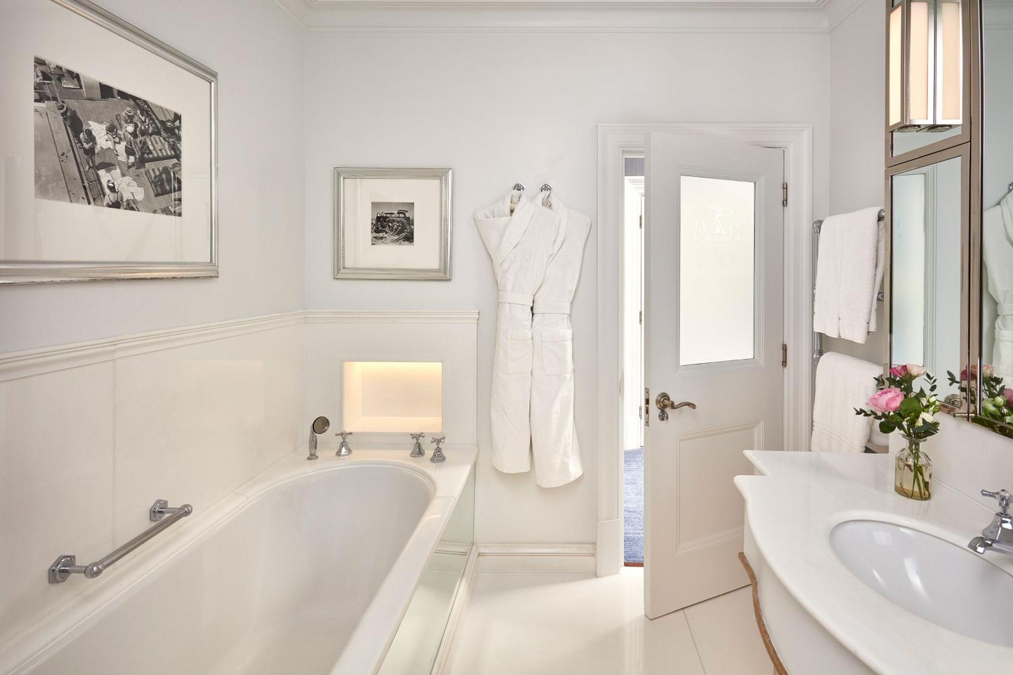 Two Bedroom Grosvenor Suite