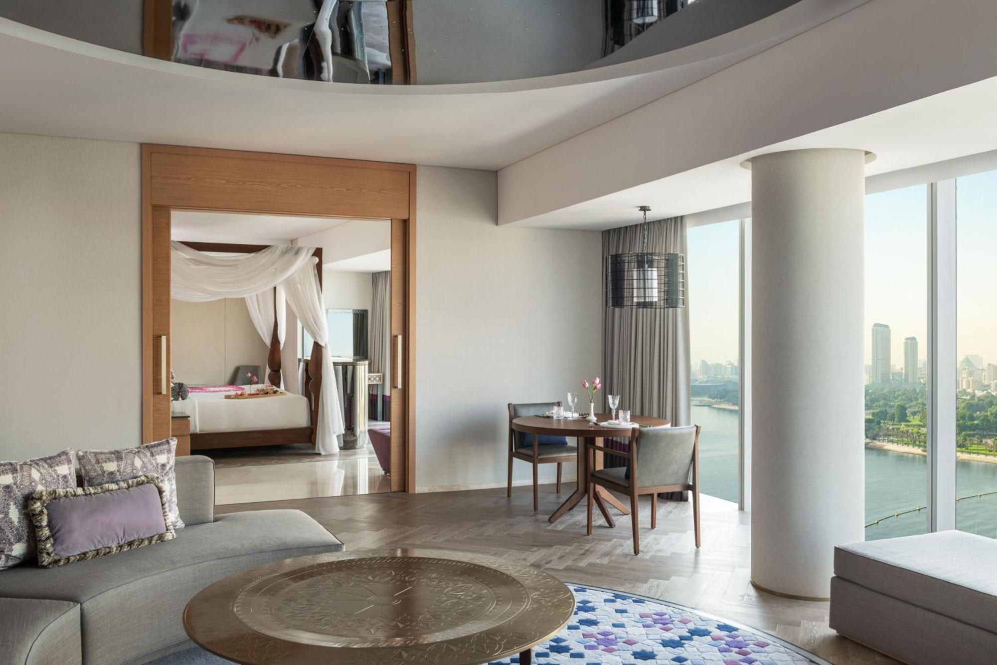 Honeymoon King Suite with Water View - M Club Lounge Access