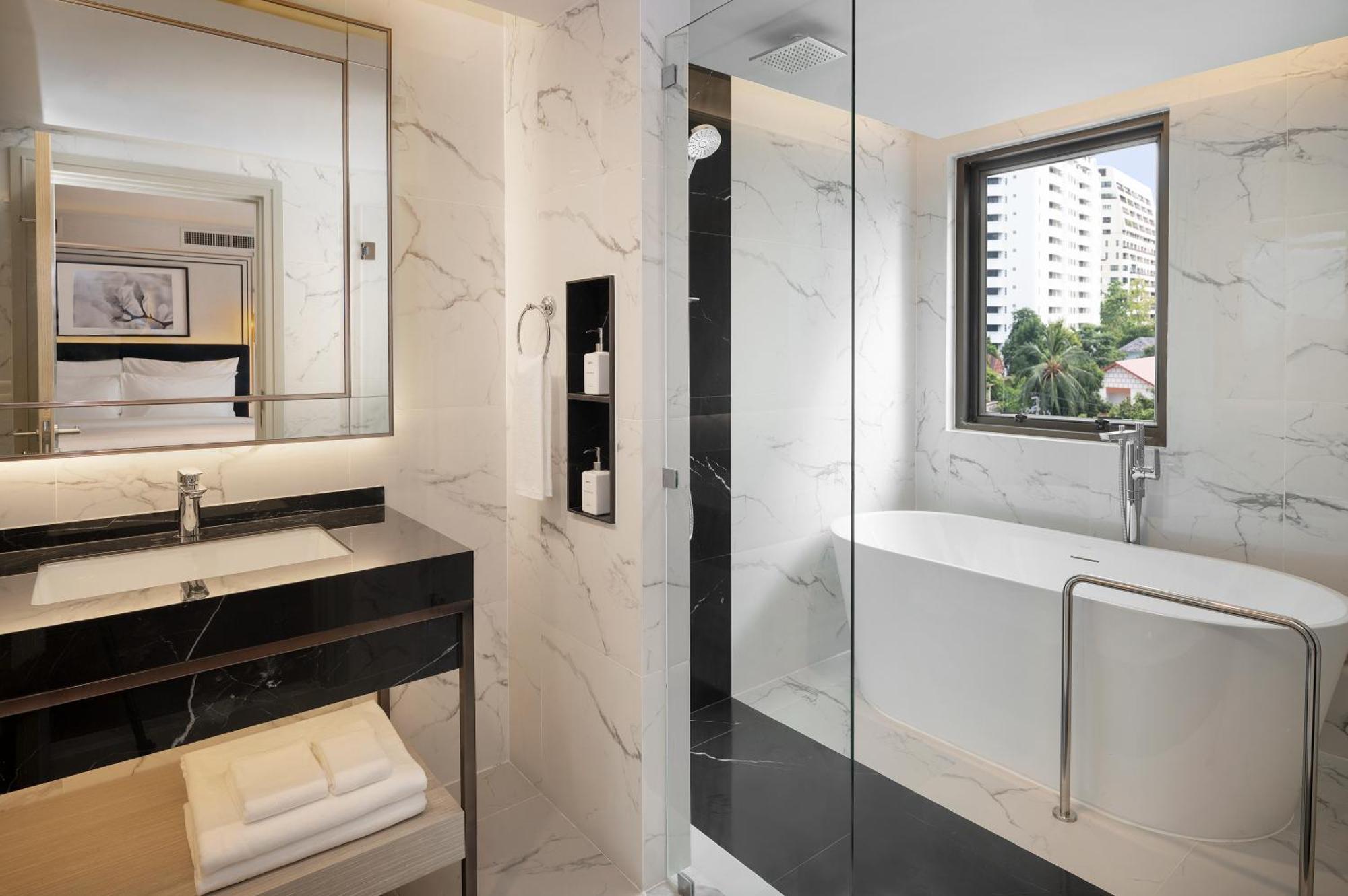 One-Bedroom Suite,1649879172:JPEG