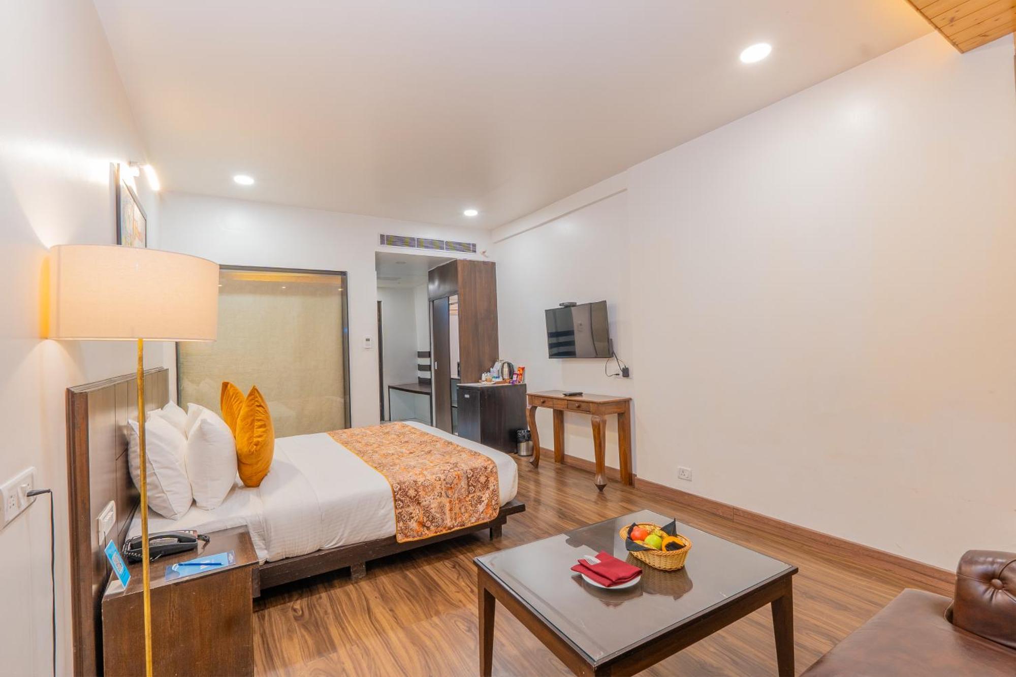 Luxury Deluxe room Without Balcony,1652771342:JPEG