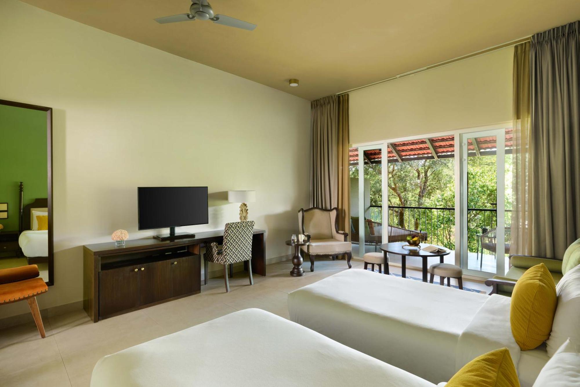 Twin Room with Balcony