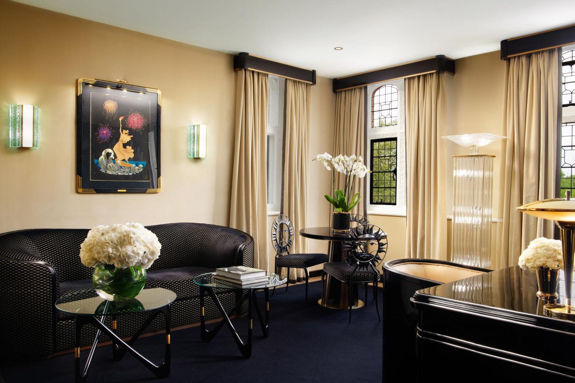 Junior Suite with Garden View,1668044776:JPEG