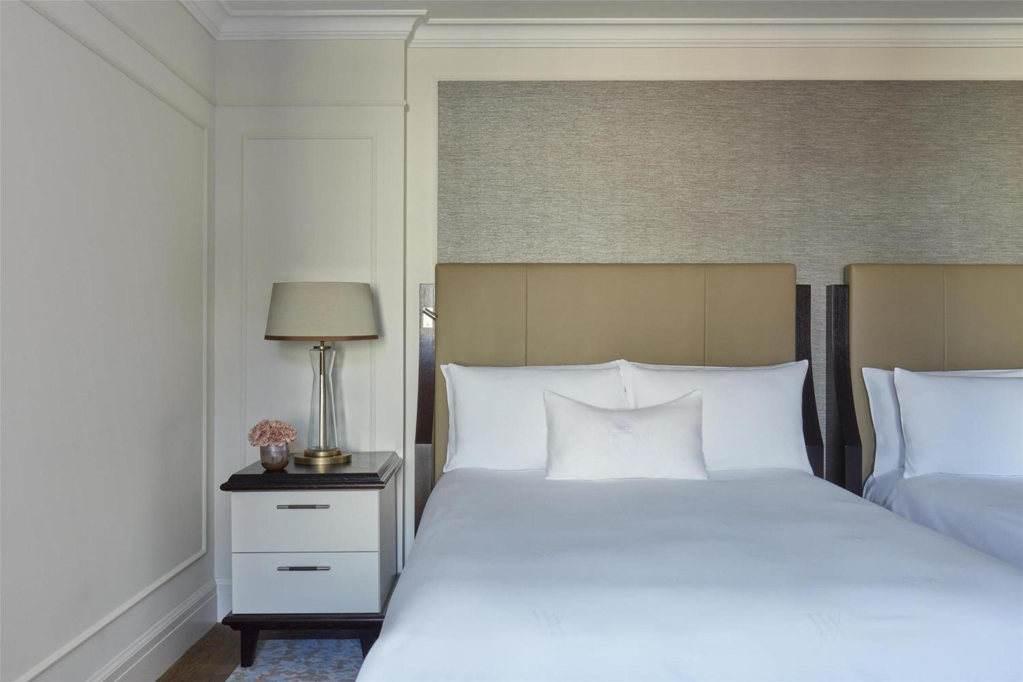 Grand Premier Twin Room with Canal View