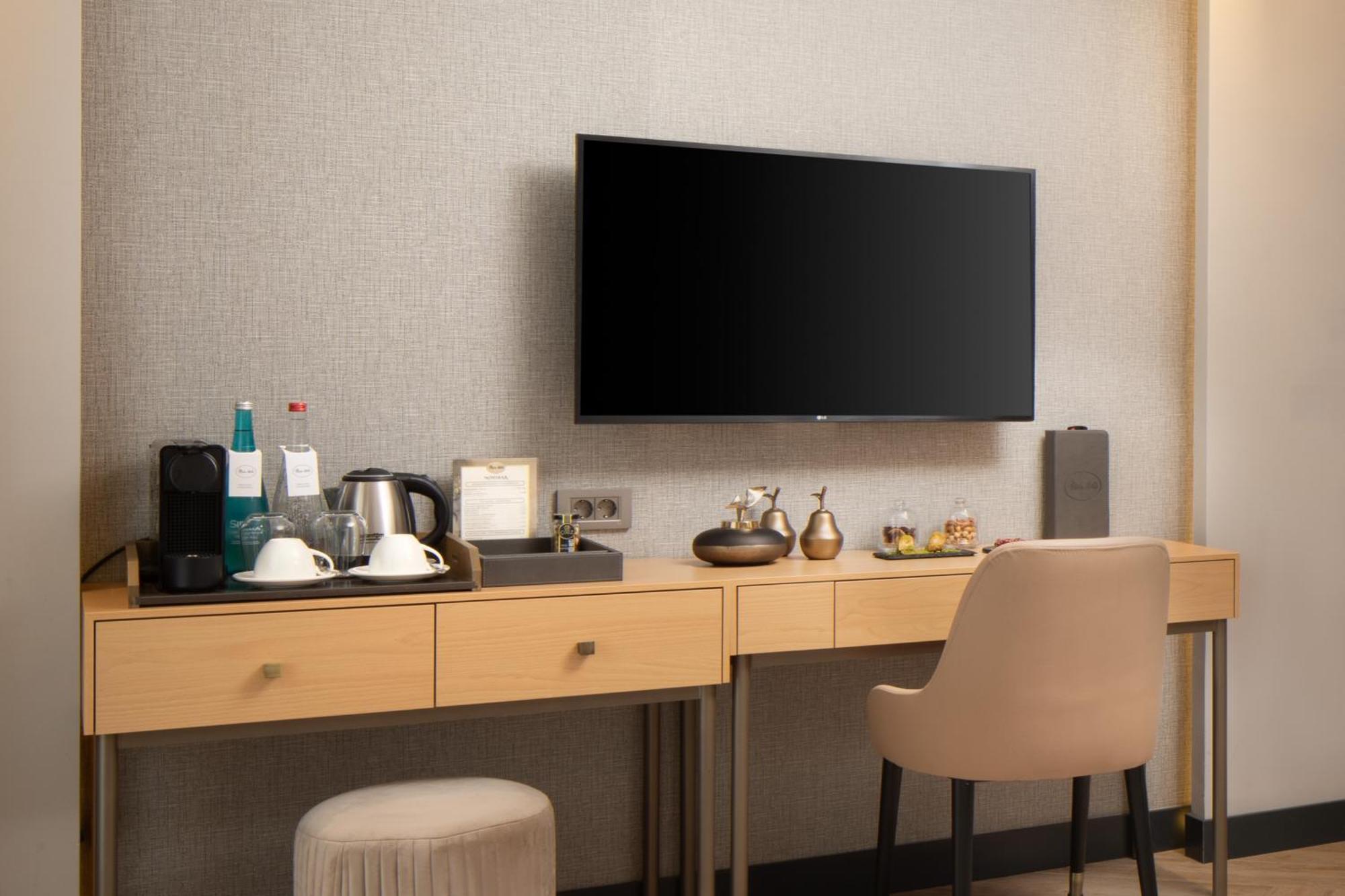 Connected Family Suite with Balcony