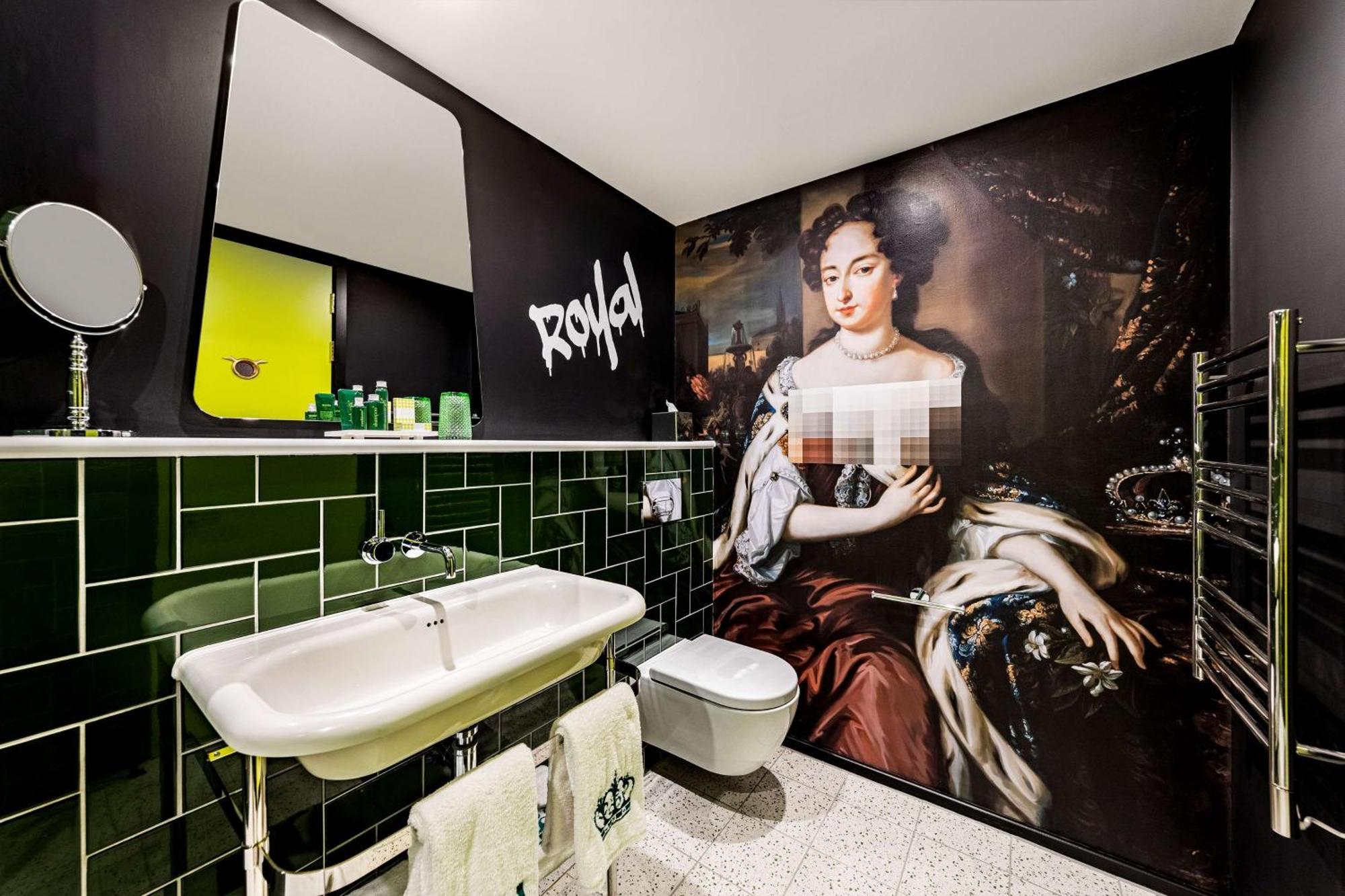 nhow Superior Room