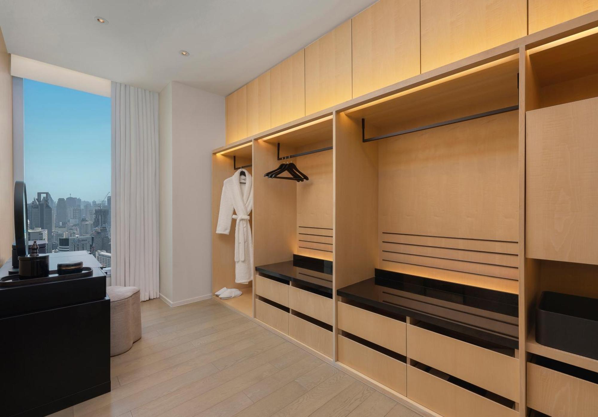 Ambassador Suite