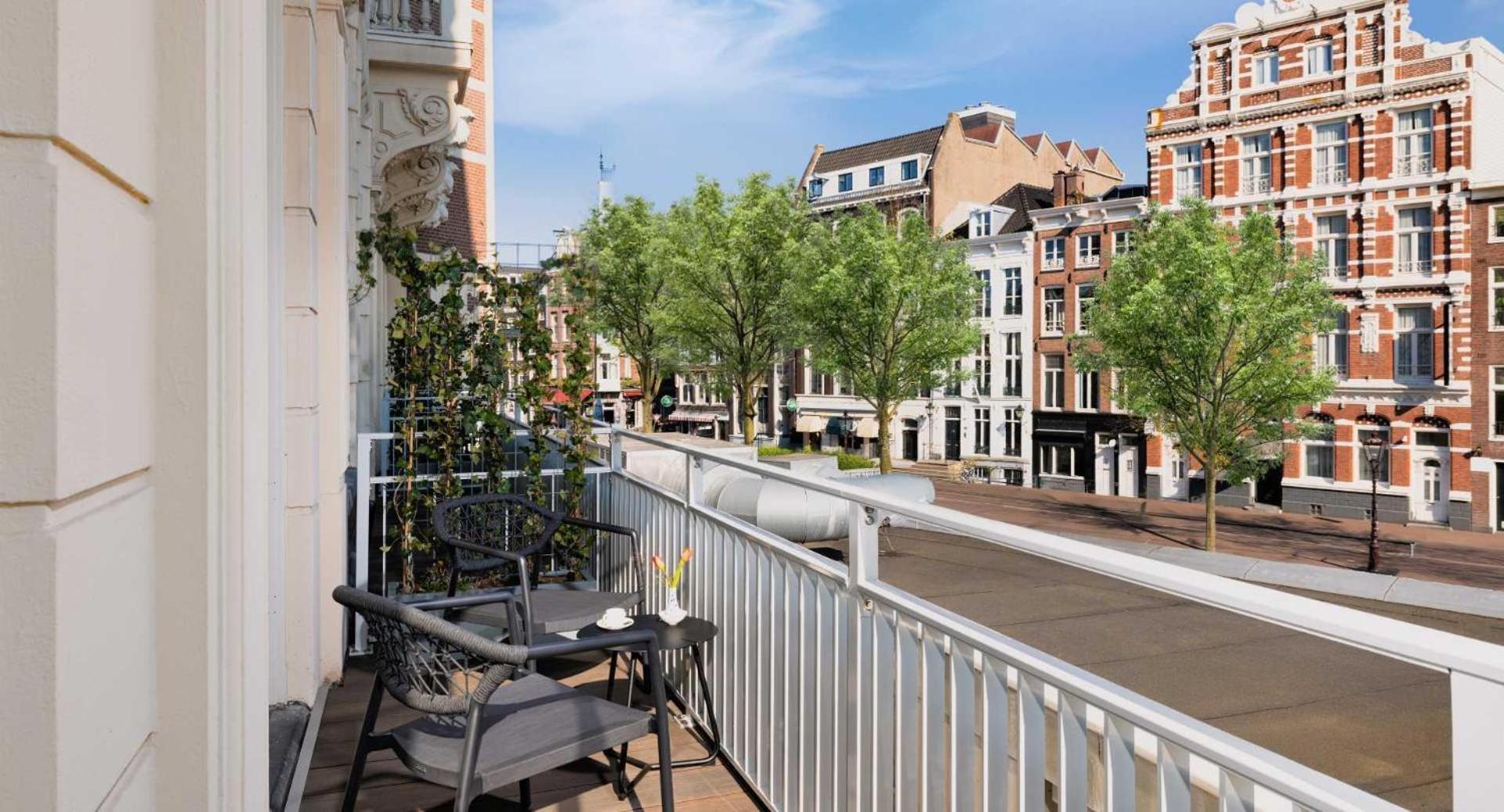 Rembrandt Suite Balcony Canal View