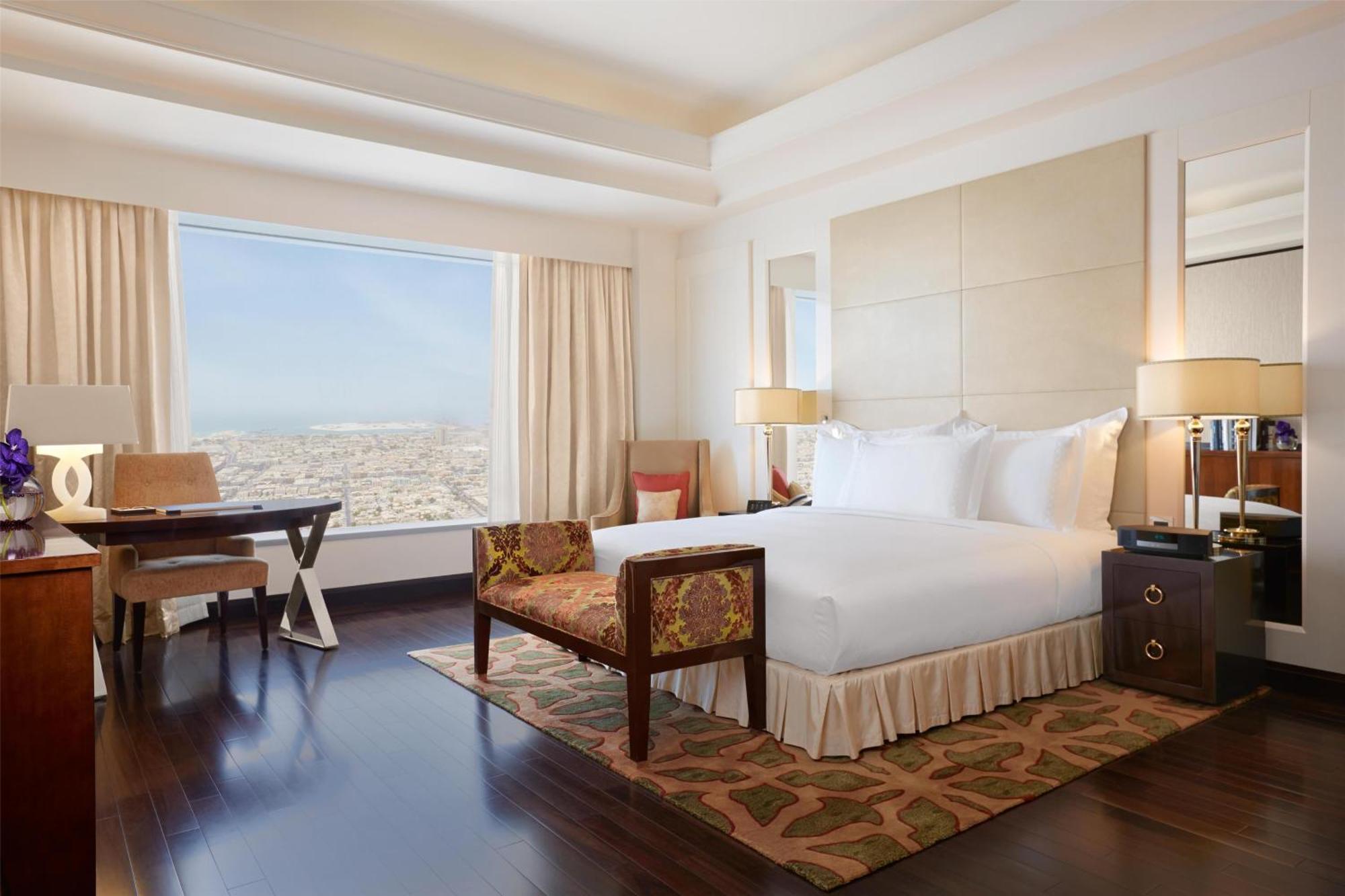 Royal Suite - Lounge access