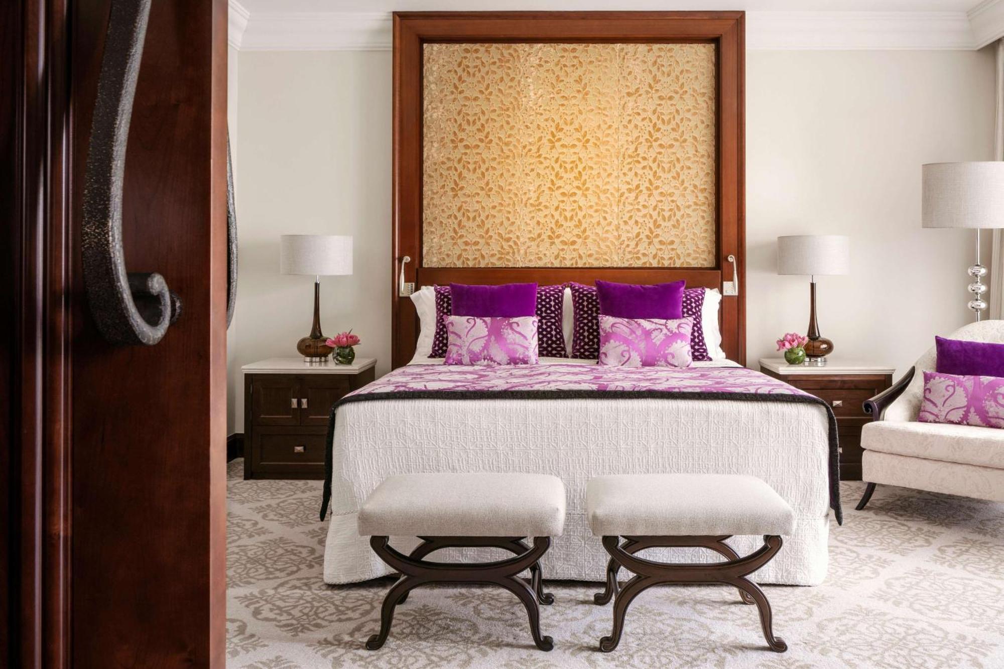 Palace Superior King Room - includes Waterpark Access