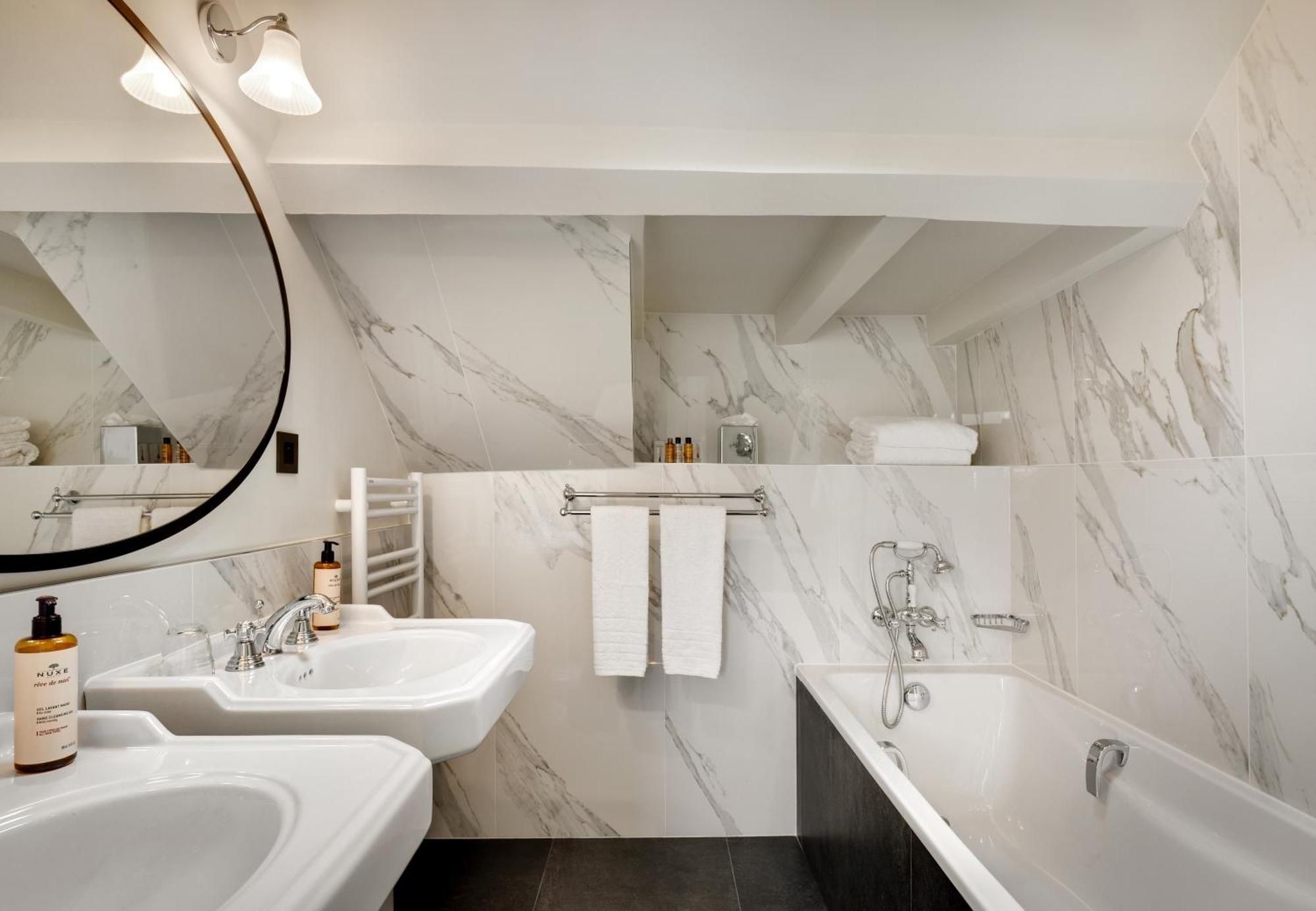 Penthouse Suite