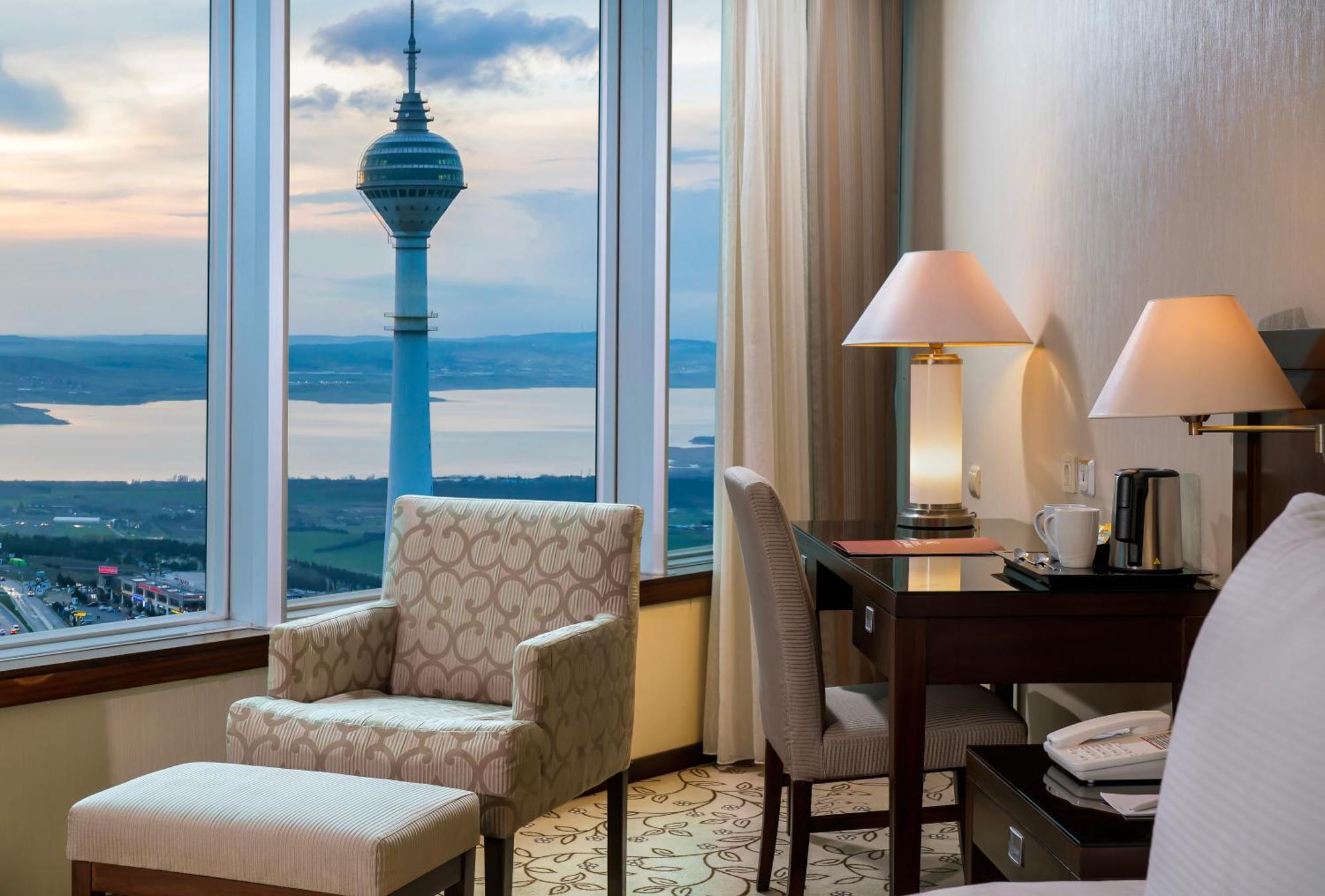 Executive King Room