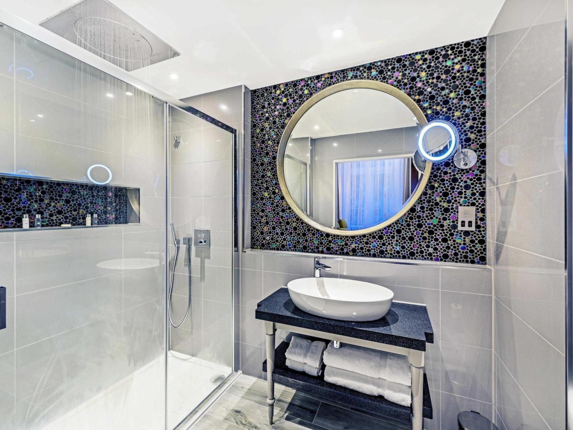Privilege King Room