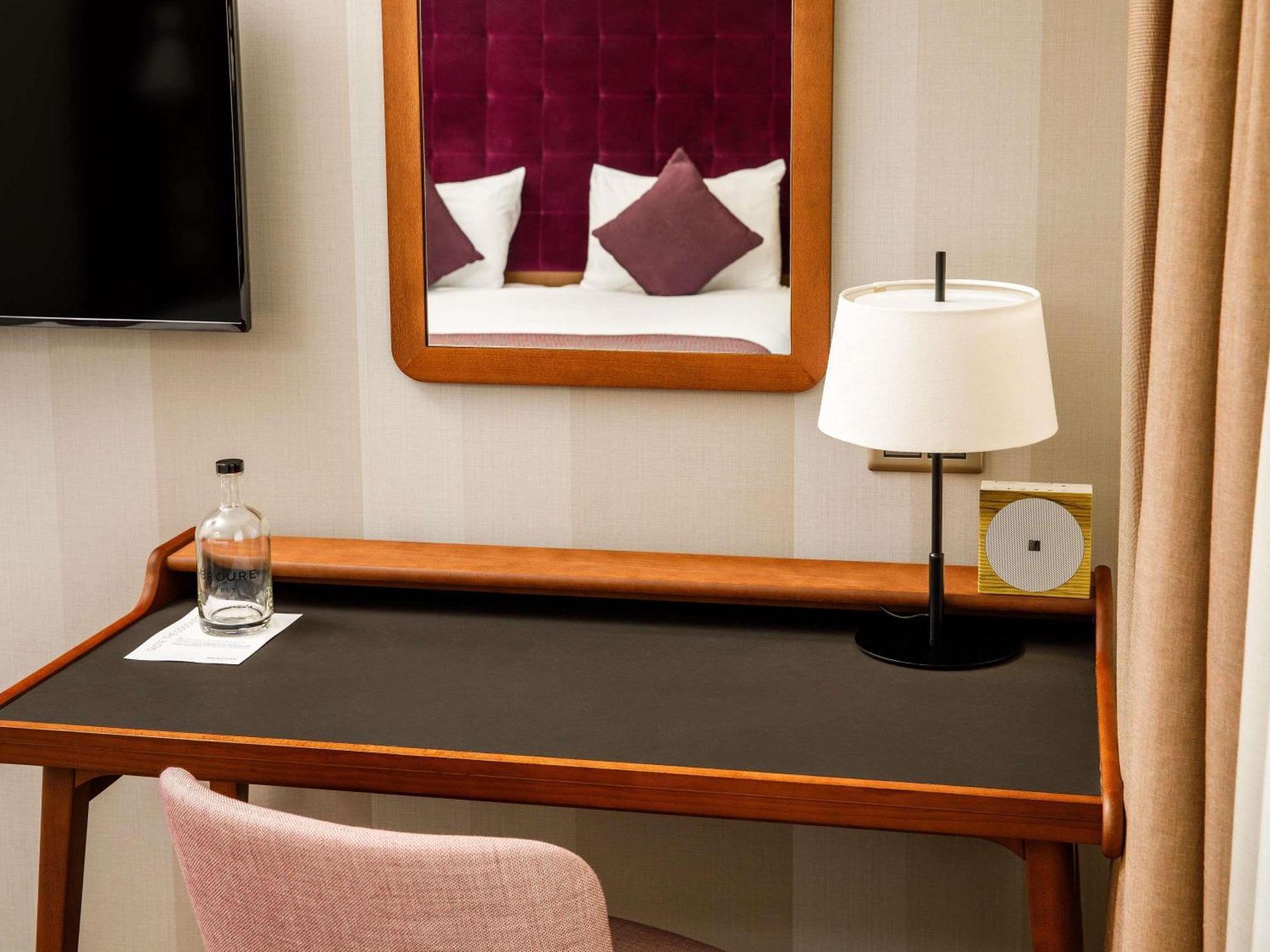 Classic Double Room