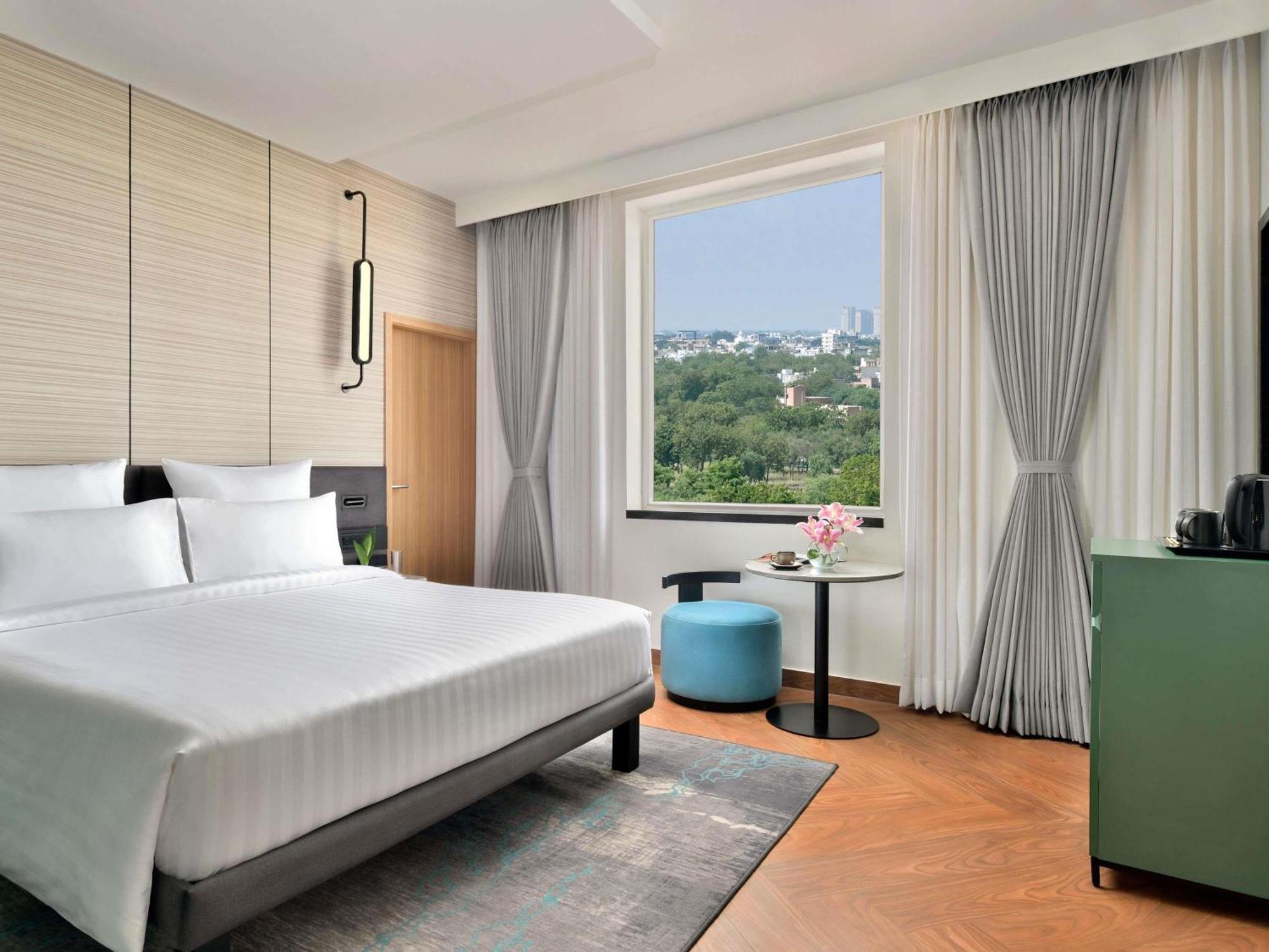 Executive Double Room with Balcony: 10% Discount on Food & Beverage | 20% Discount on One Spa | Complimentary Welcome Drink | Happy Hours Offer - Buy 2 Get 1 Free on Alcoholic Beverages and Soft Beverages