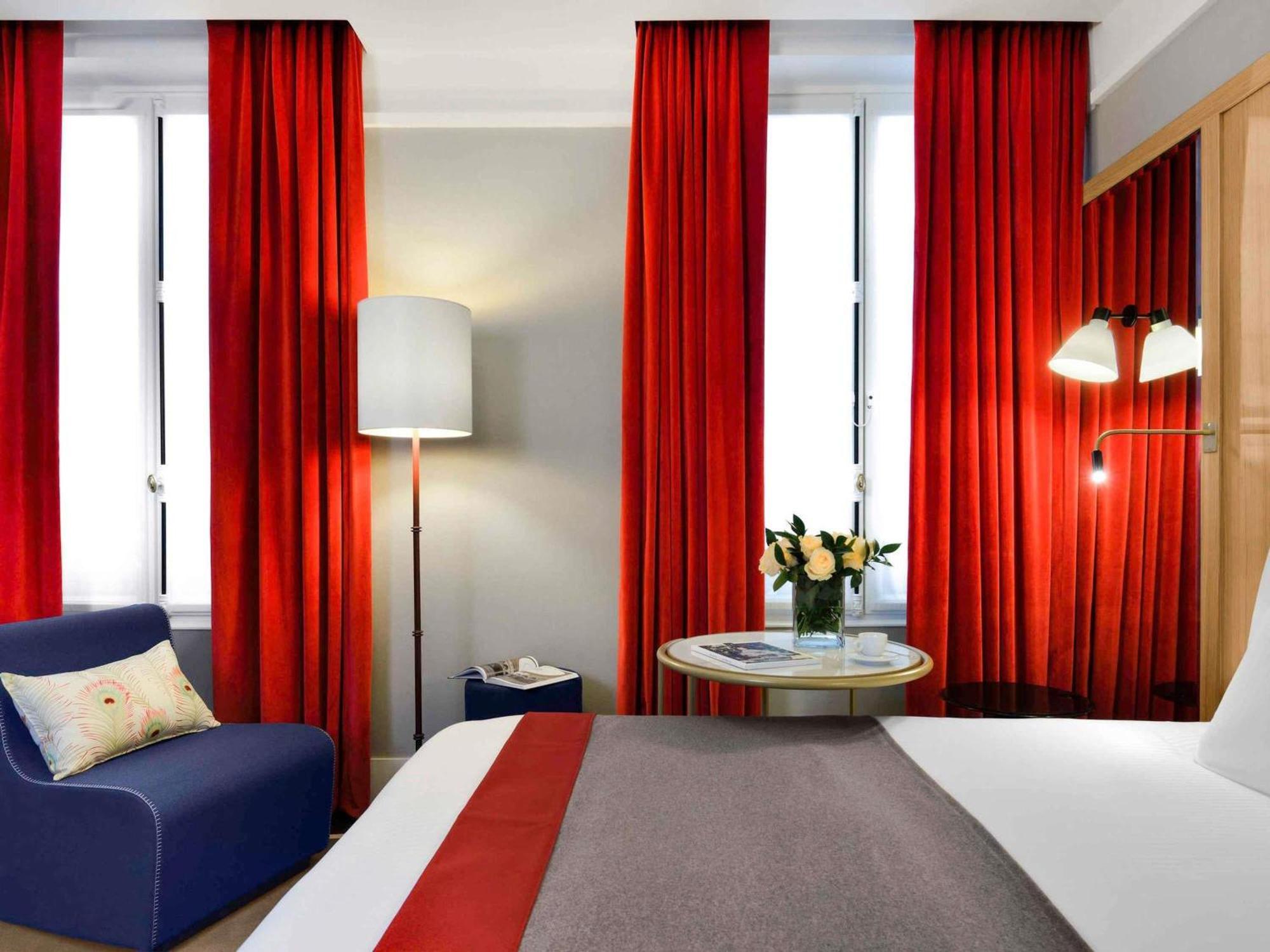 Classic Room with Queen Bed