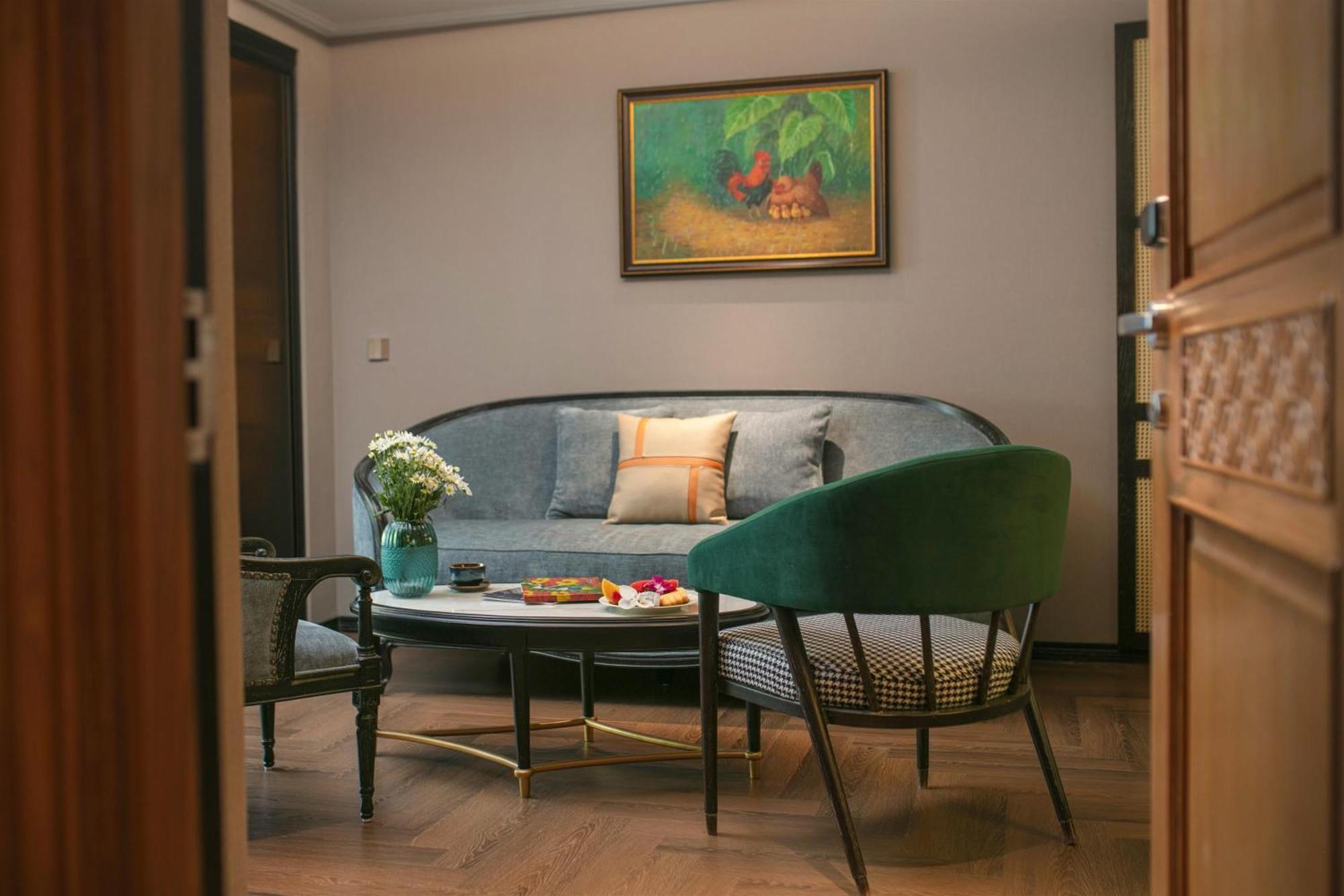 Executive Suite