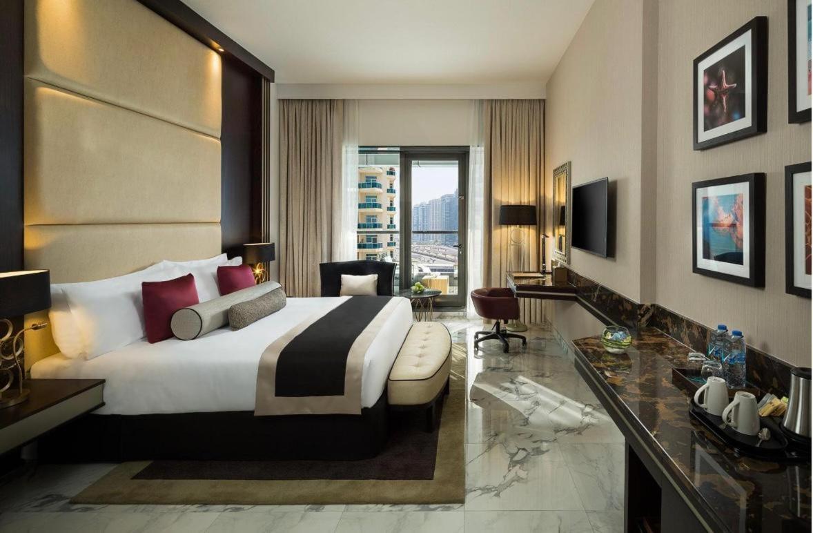 Deluxe Double Room with Castle View